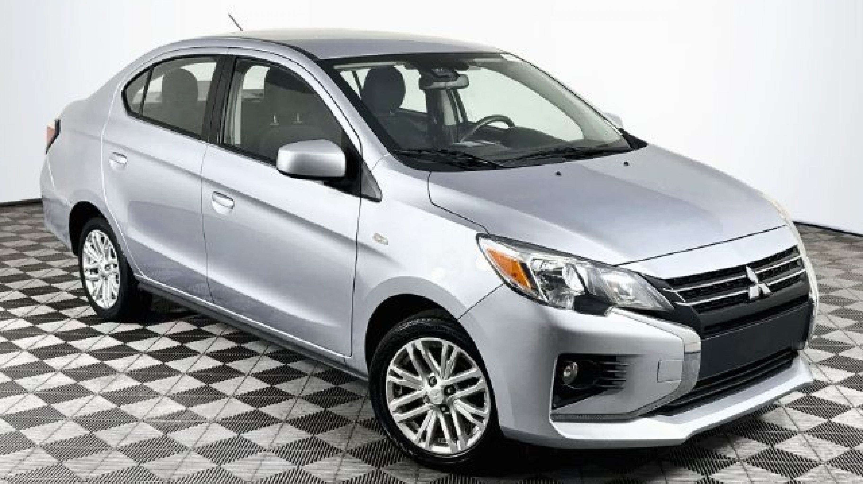 2024 Mitsubishi Mirage G4