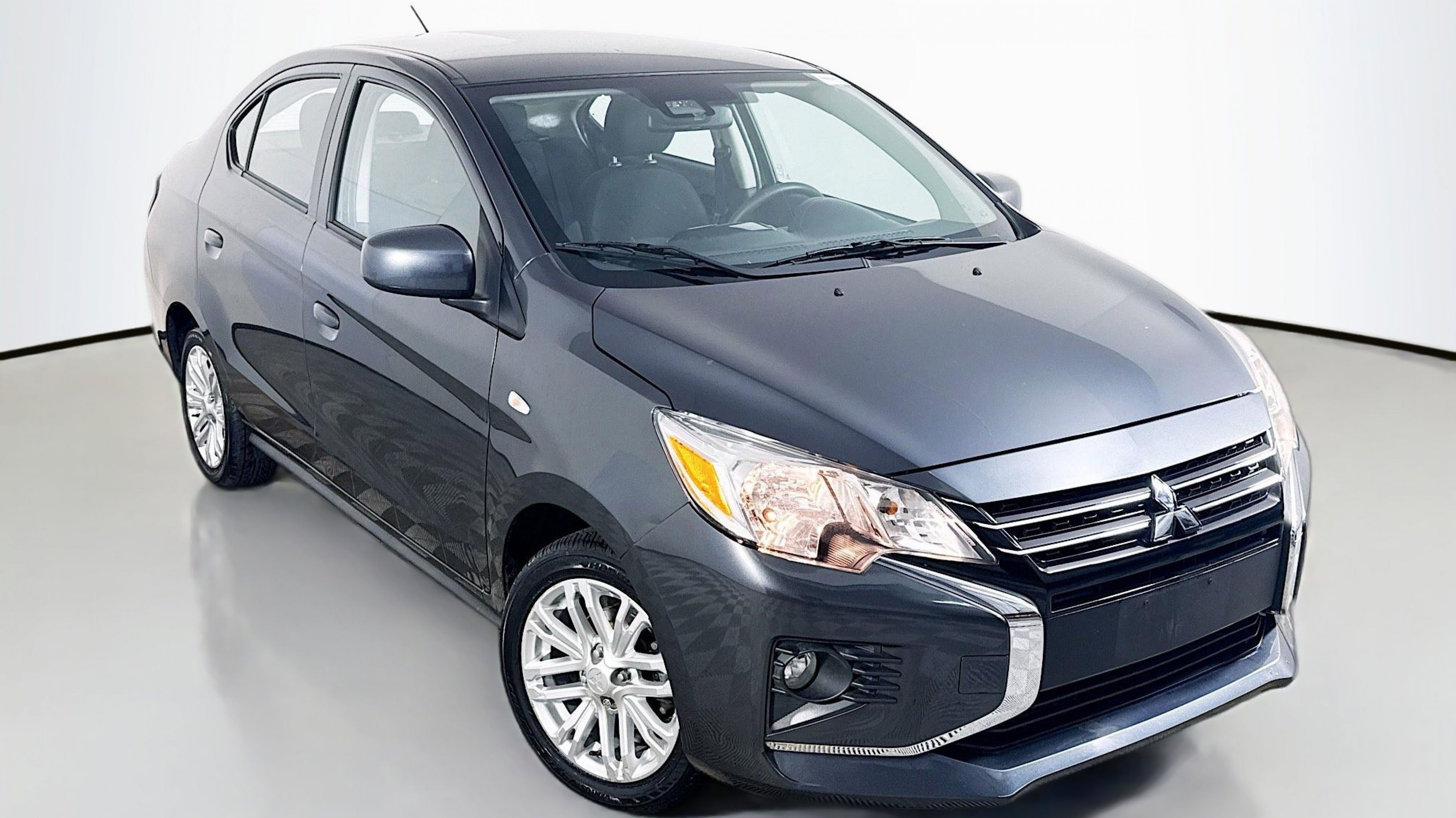 2024 Mitsubishi Mirage G4 LE