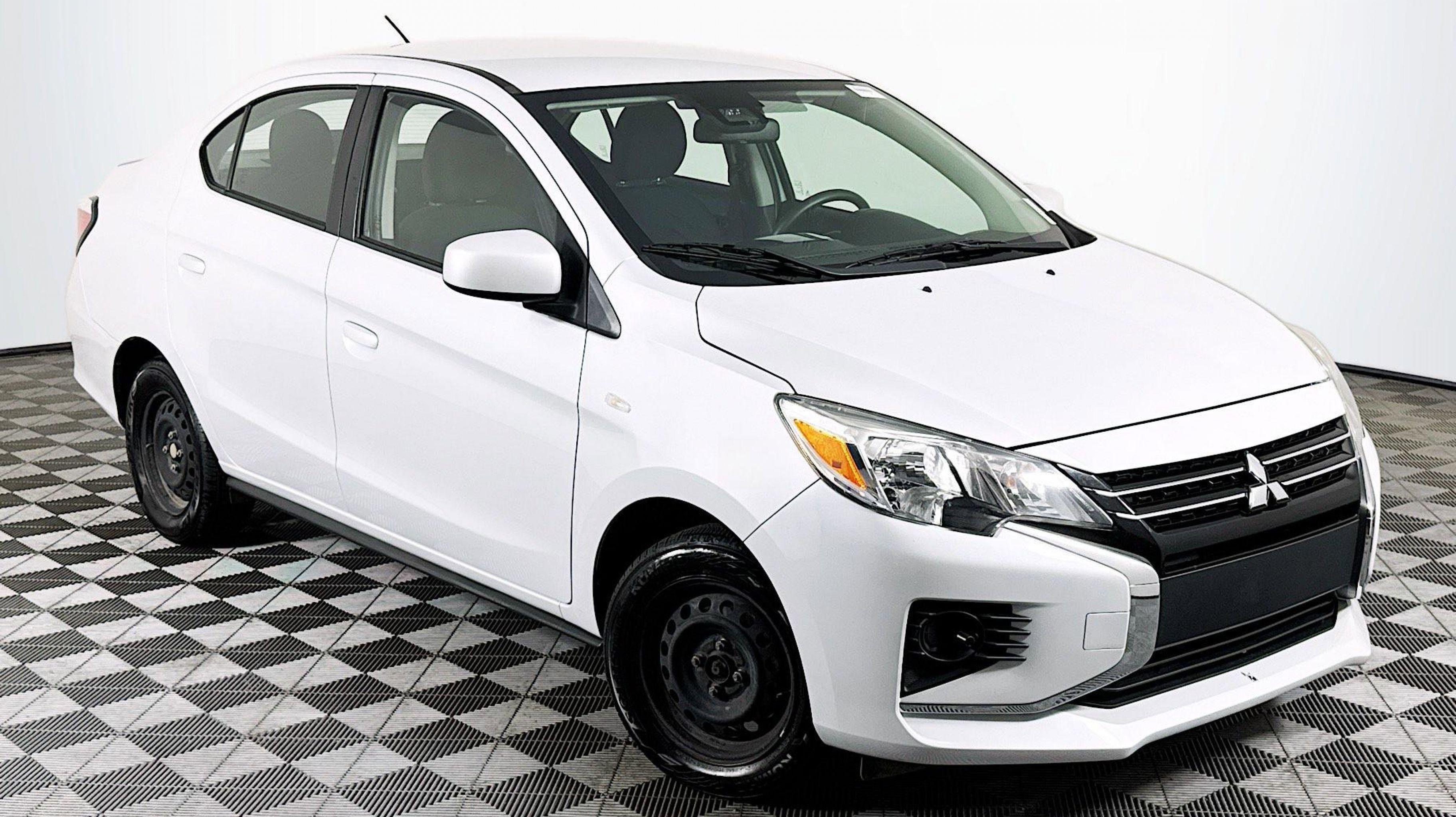 2024 Mitsubishi Mirage G4 ES