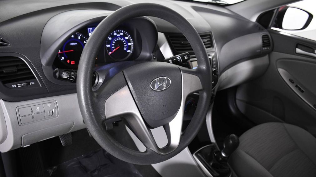 2017 Hyundai Accent SE #12