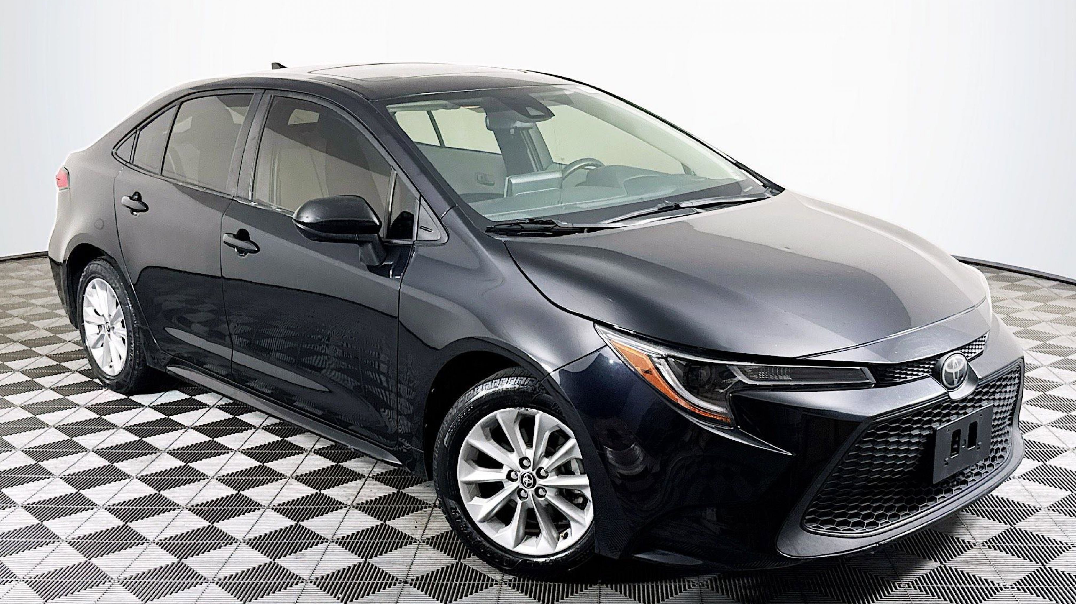 2020 Toyota Corolla LE AT's photo