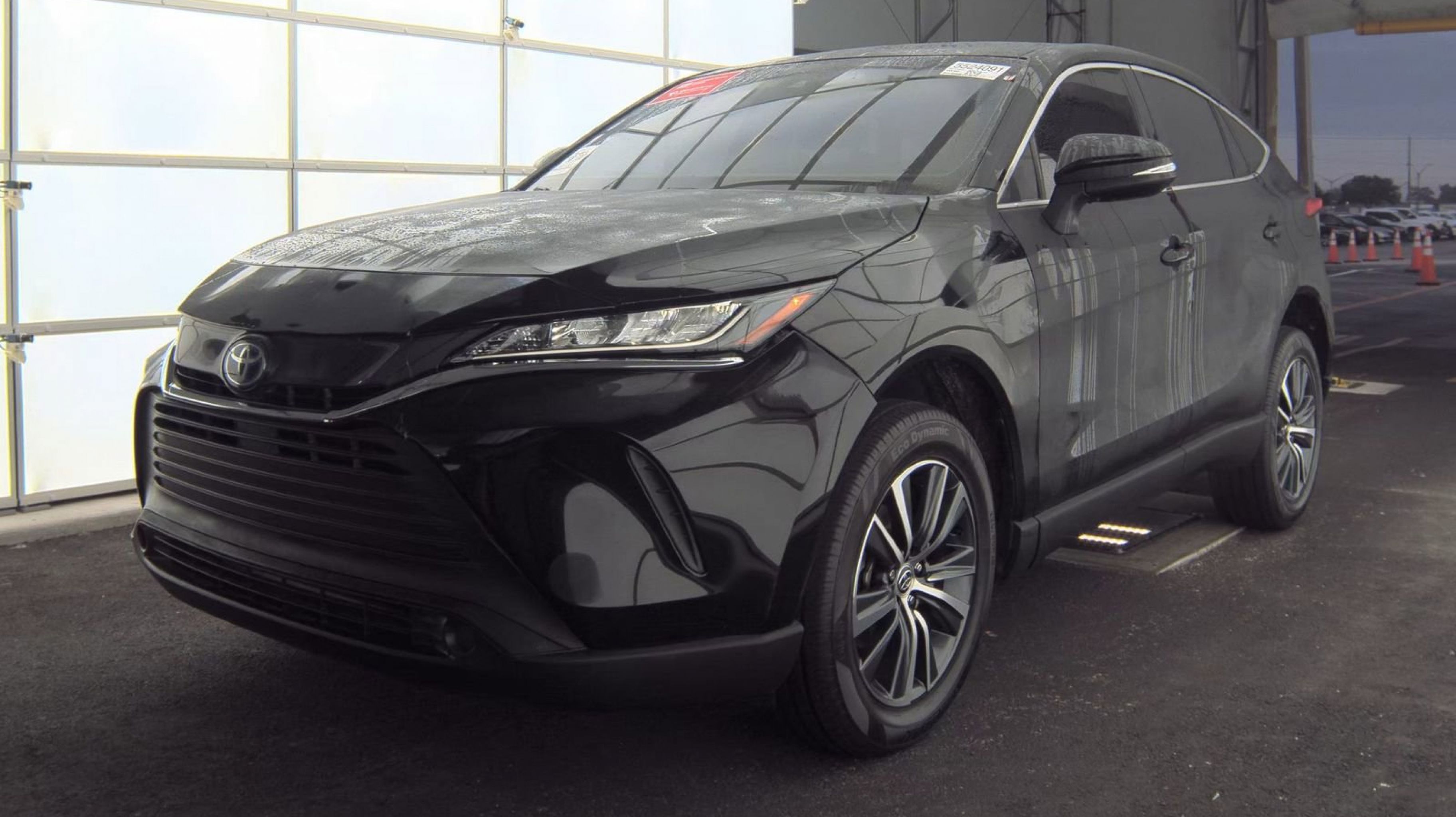 2022 Toyota Venza LE