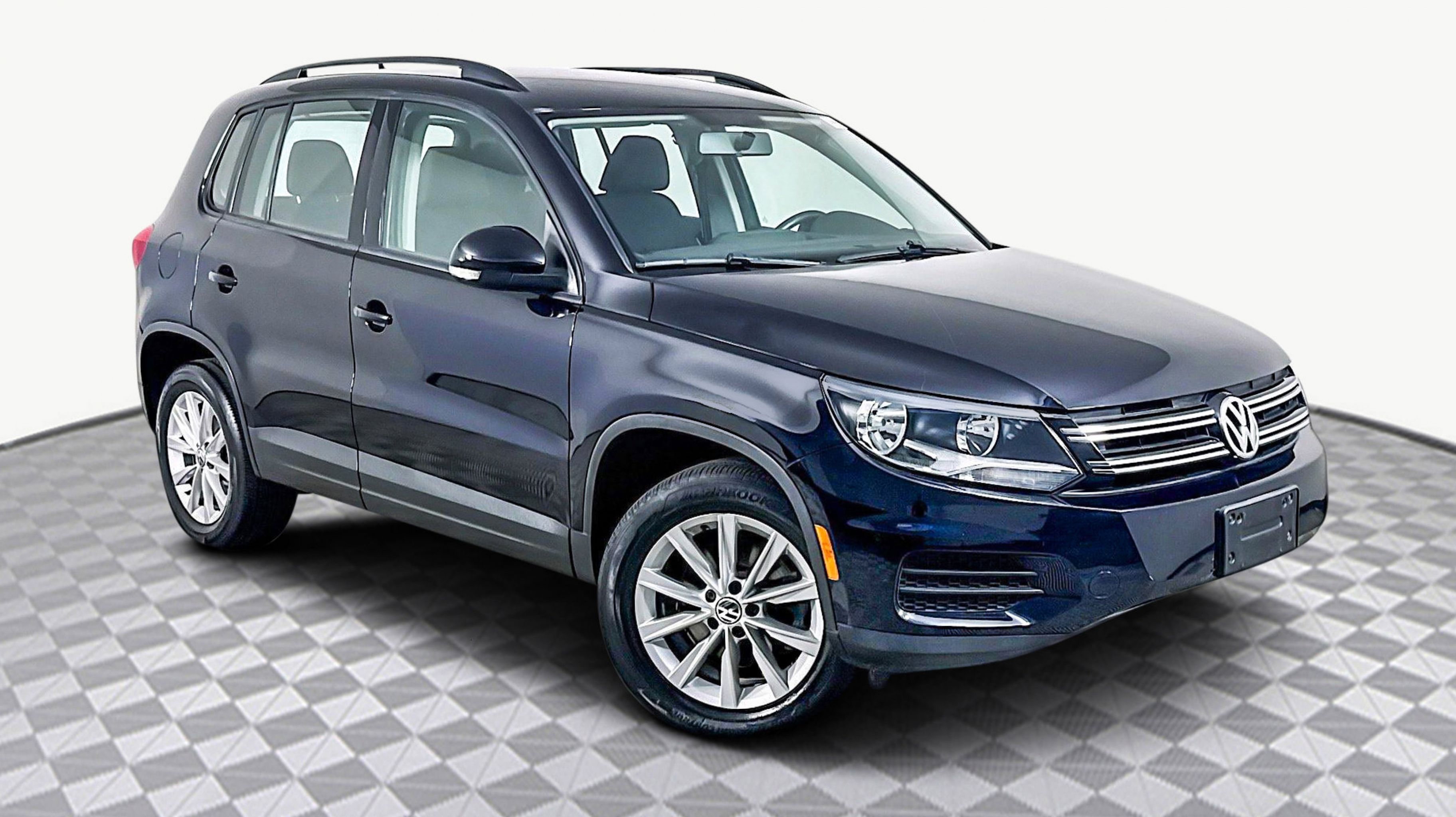 2017 Volkswagen Tiguan Limited Base