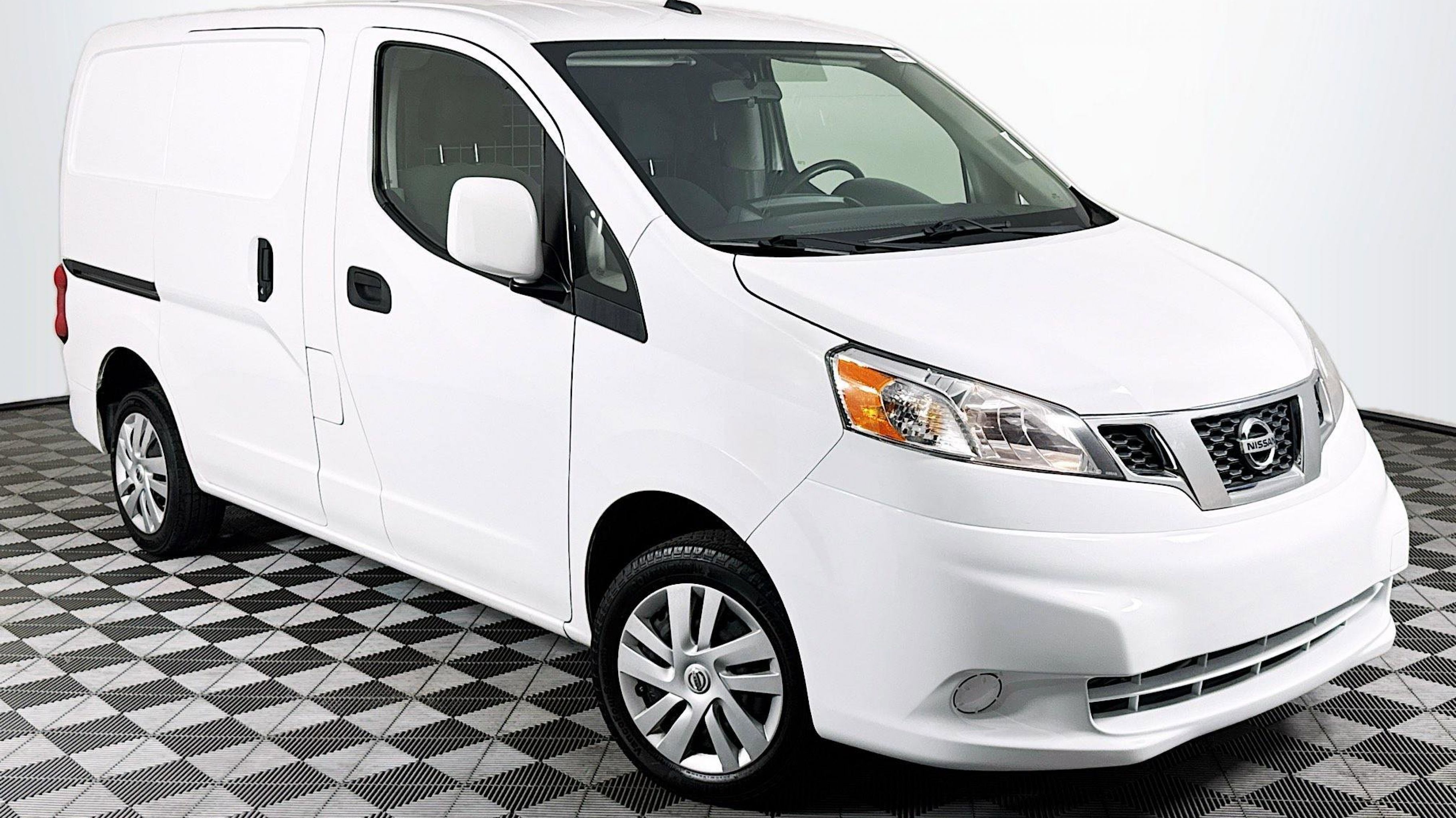 2019 Nissan NV200 SV