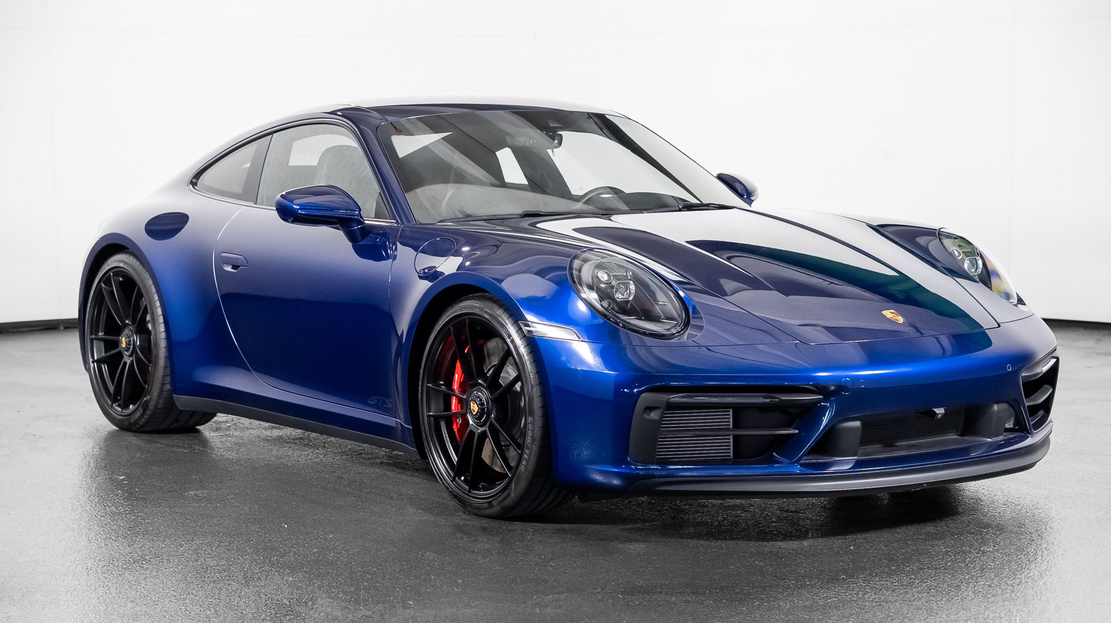 2024 Porsche 911 GTS - Photo 36