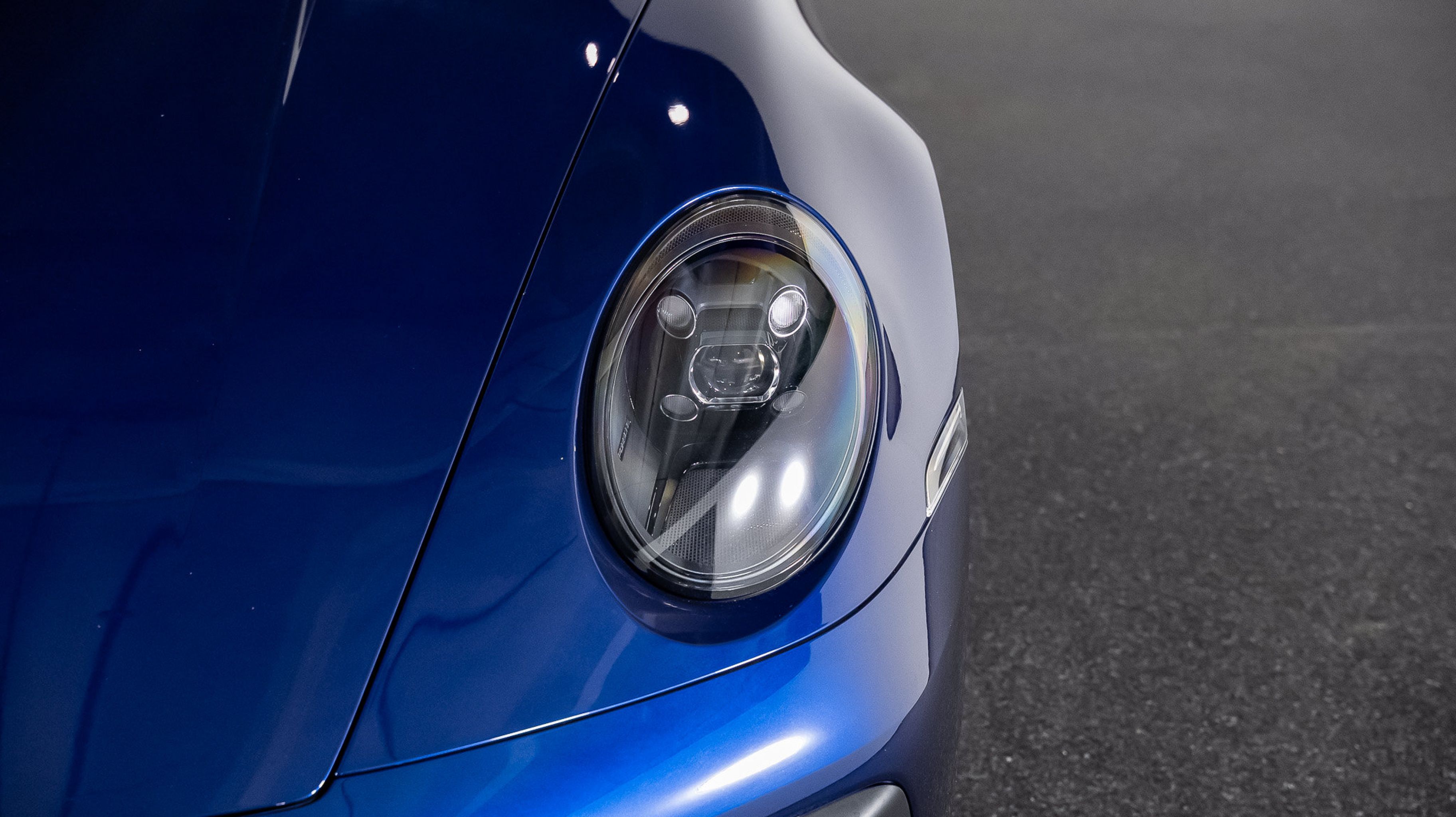 2024 Porsche 911 GTS - Photo 8