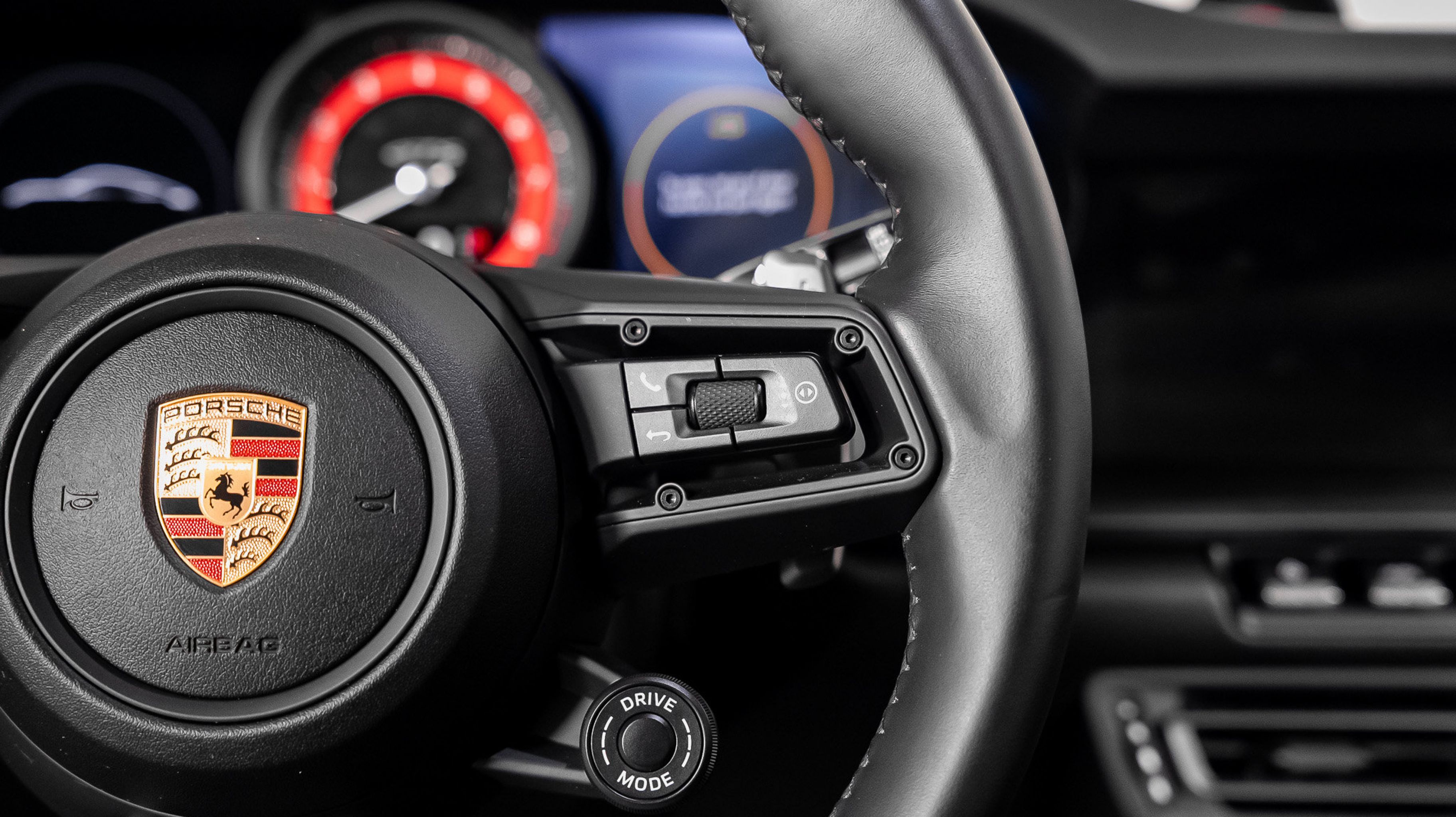 2024 Porsche 911 GTS - Photo 44