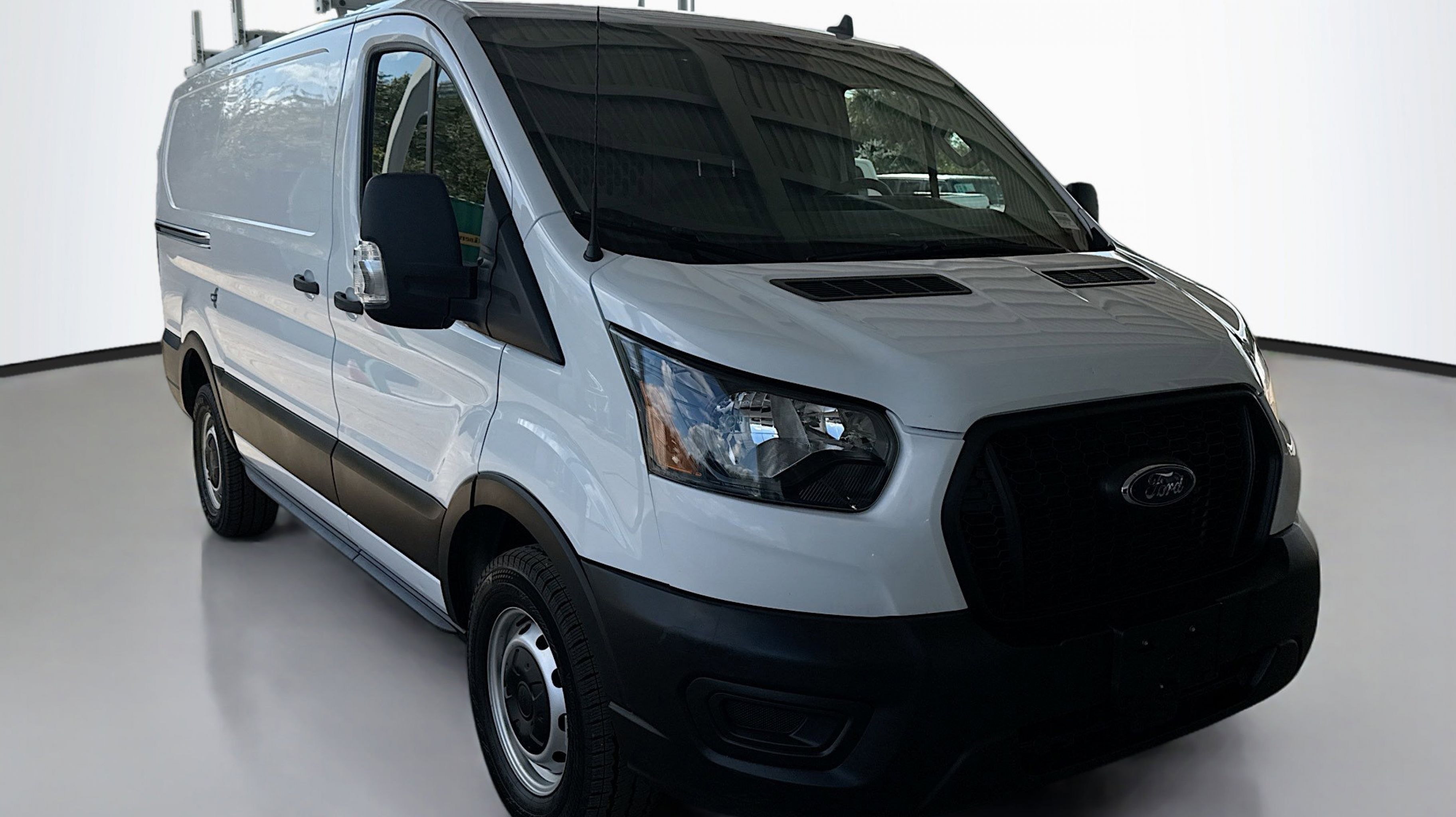 2023 Ford Transit Van Base's photo