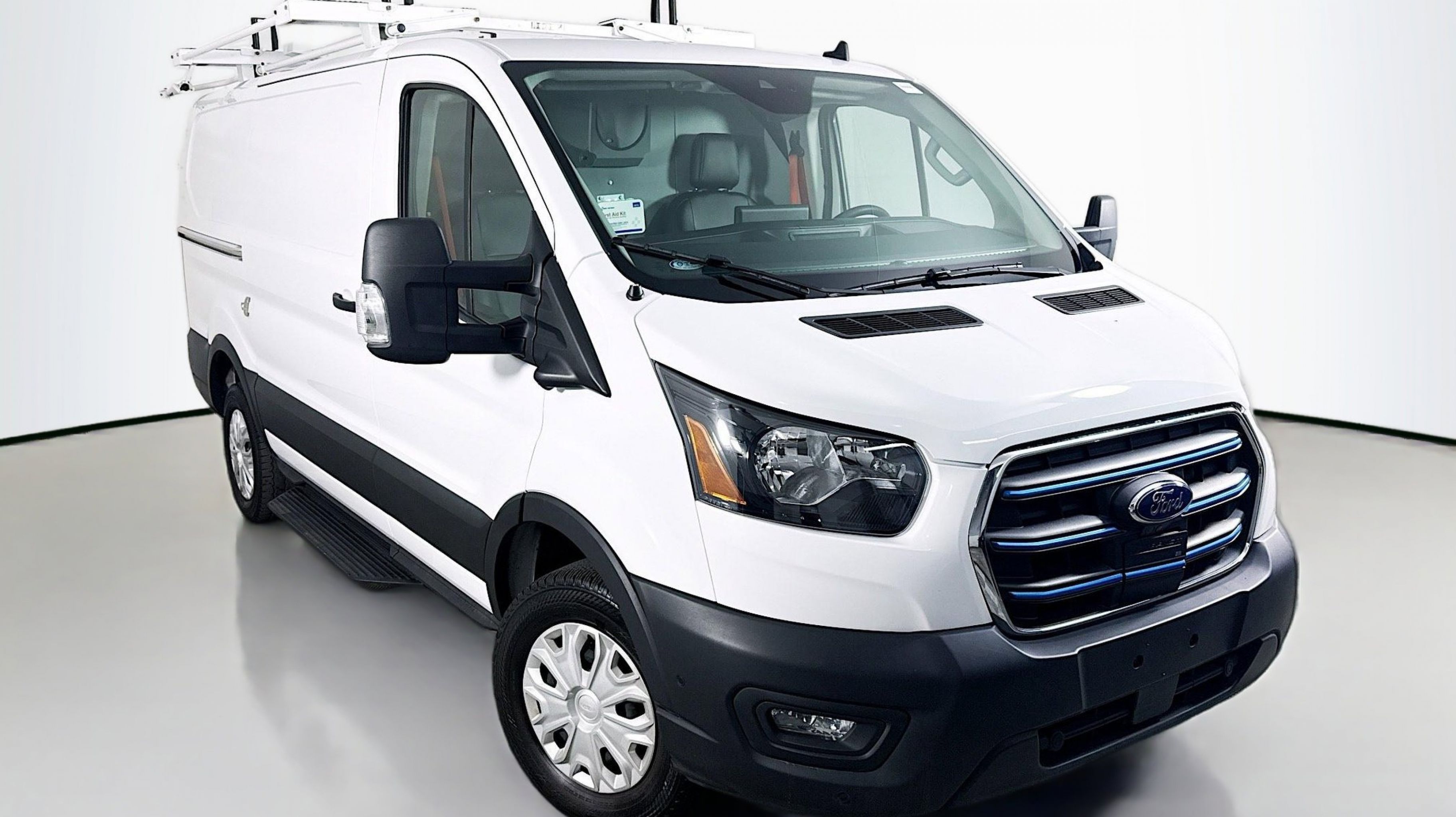 2023 Ford E-Transit Cargo Van Base