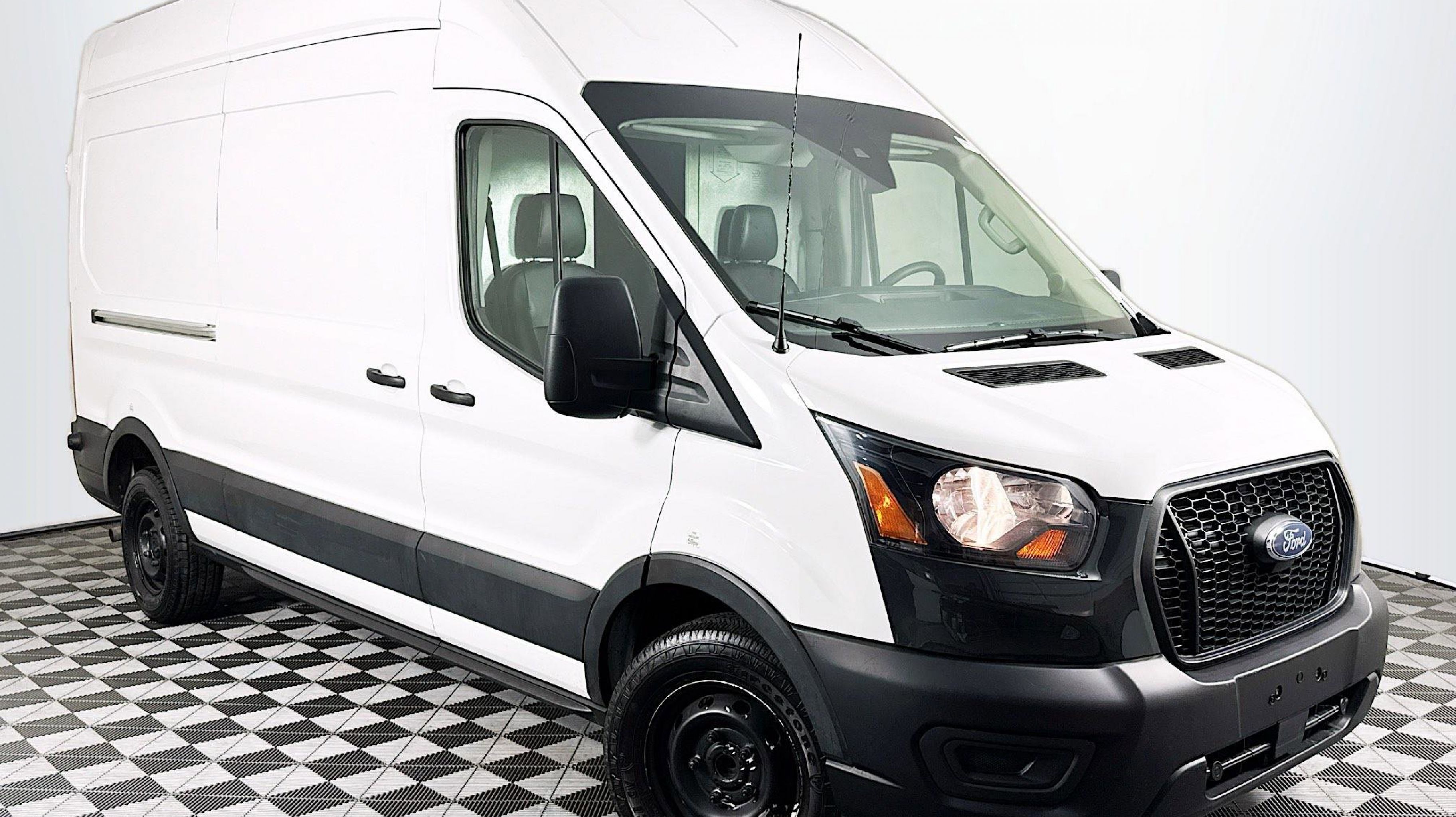 2022 Ford Transit Van