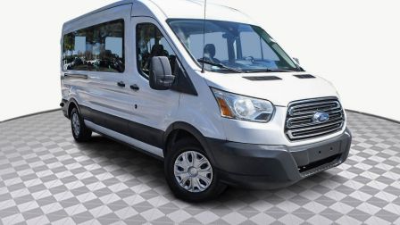2017 Ford Transit Wagon XLT                en Orlando                