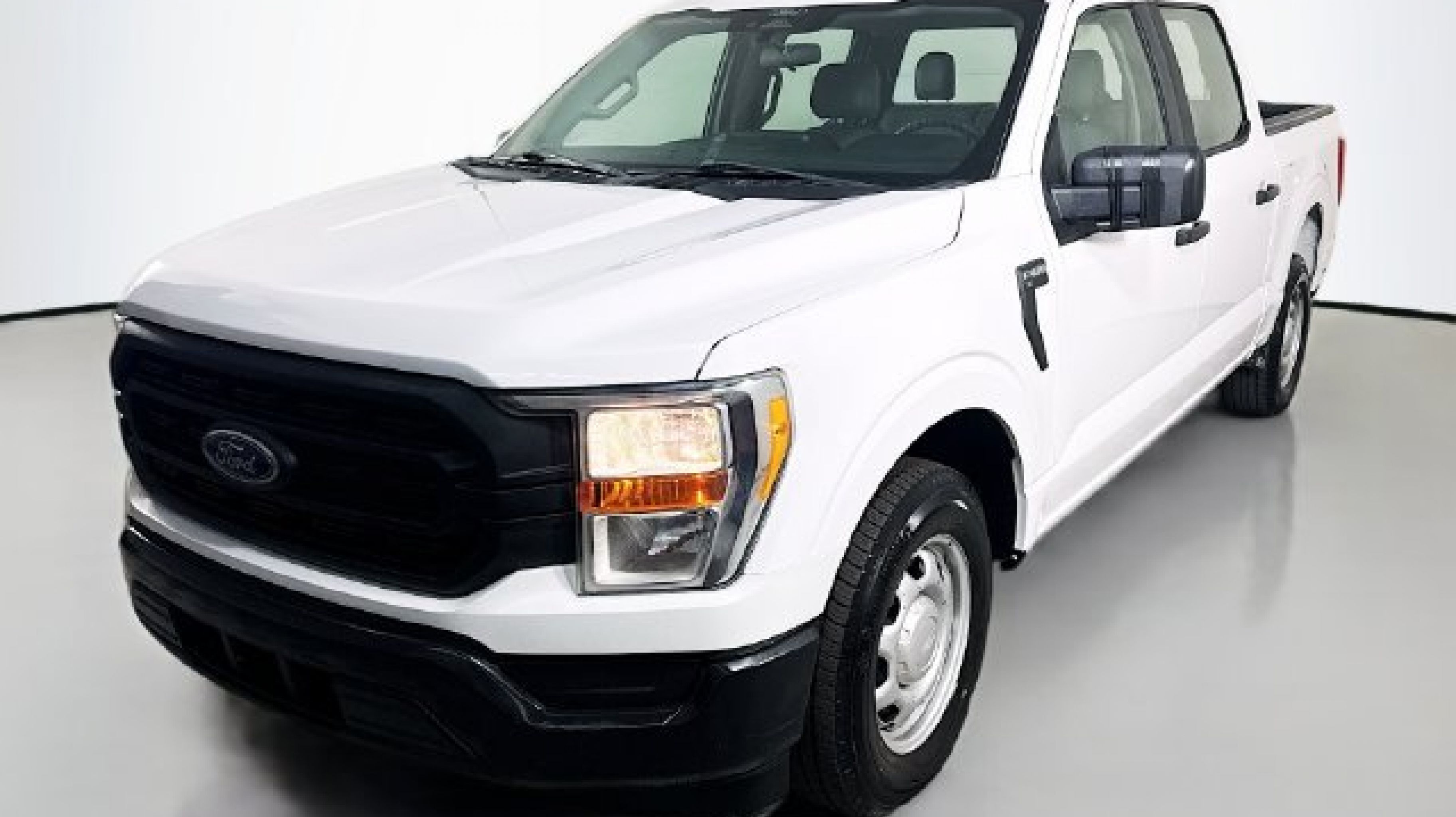 2022 Ford F-150 XL - Photo 3