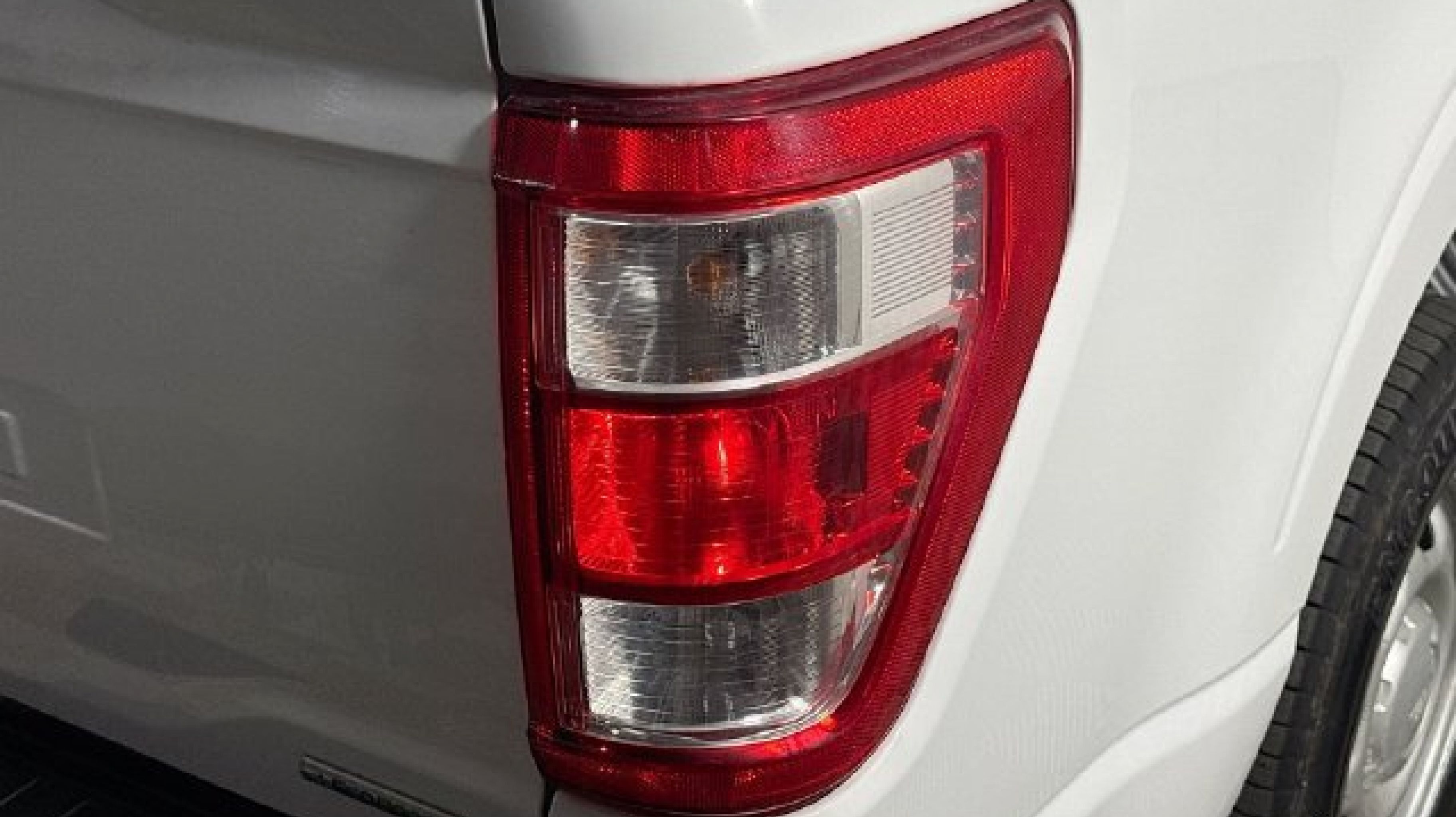 2022 Ford F-150 XL - Photo 29
