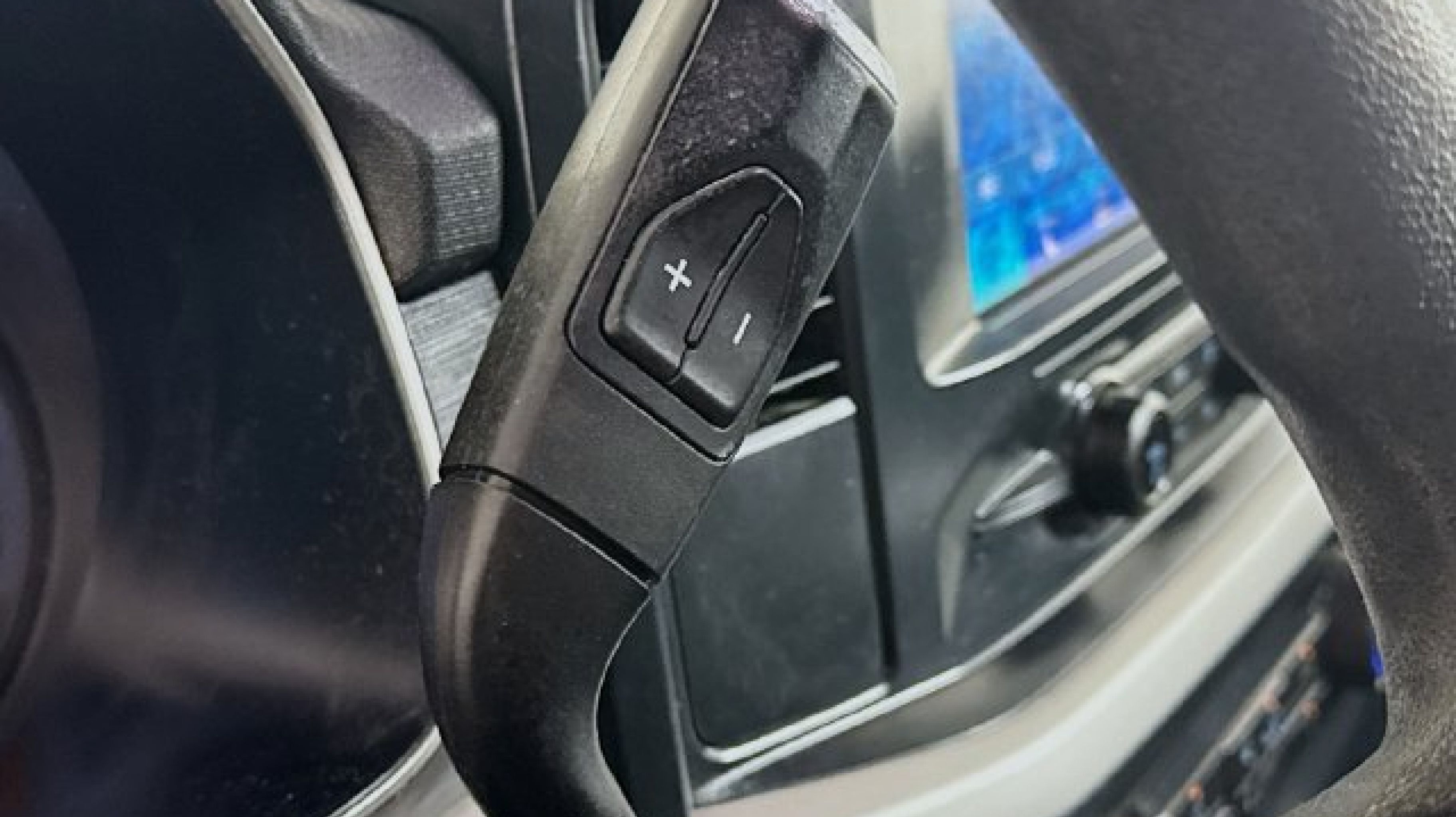 2022 Ford F-150 XL - Photo 16