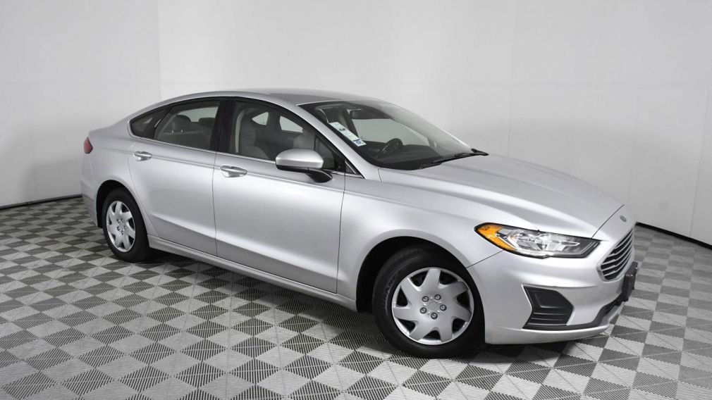 2019 Ford Fusion S #0