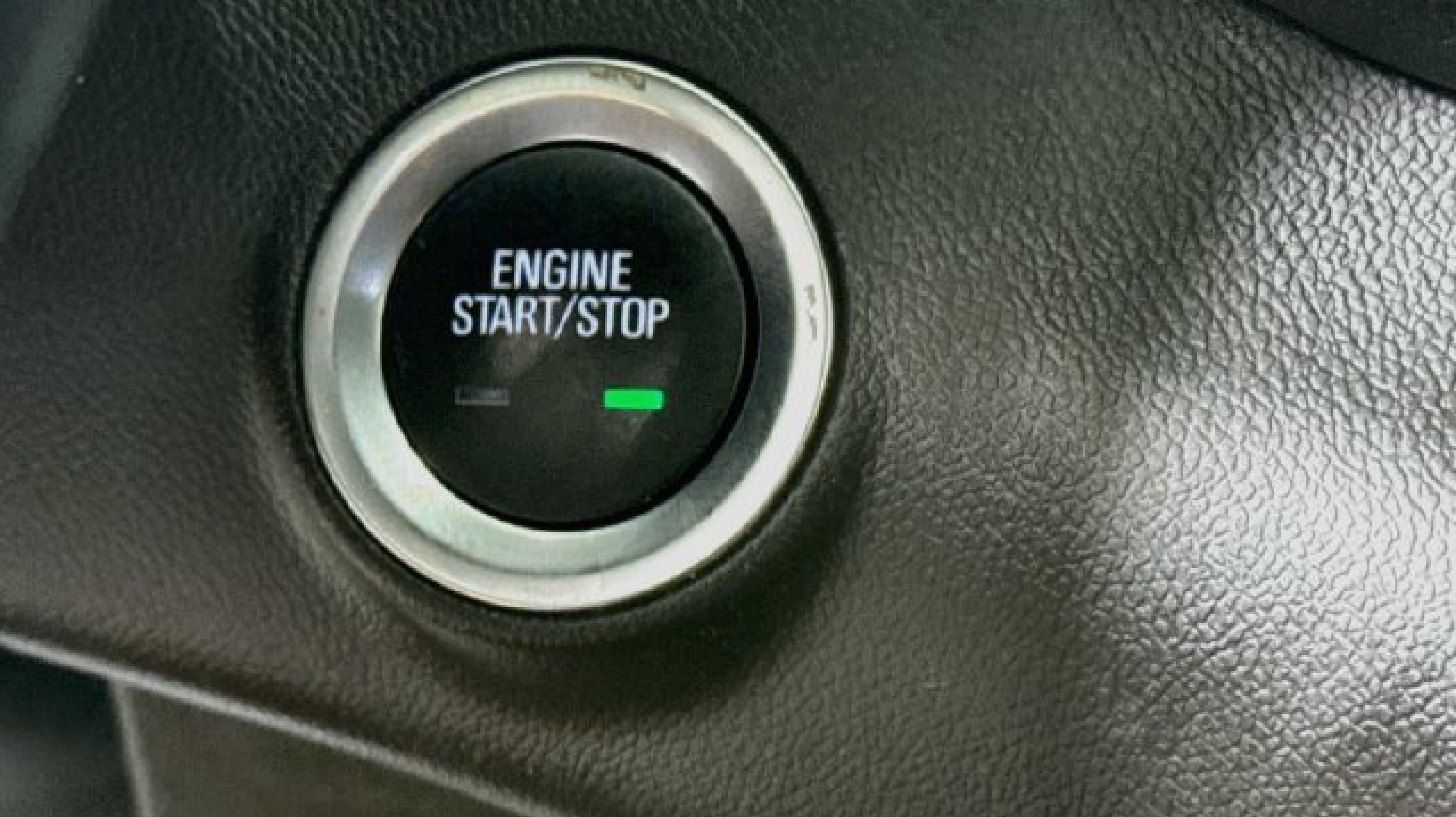 2024 GMC Terrain SLT - Photo 17