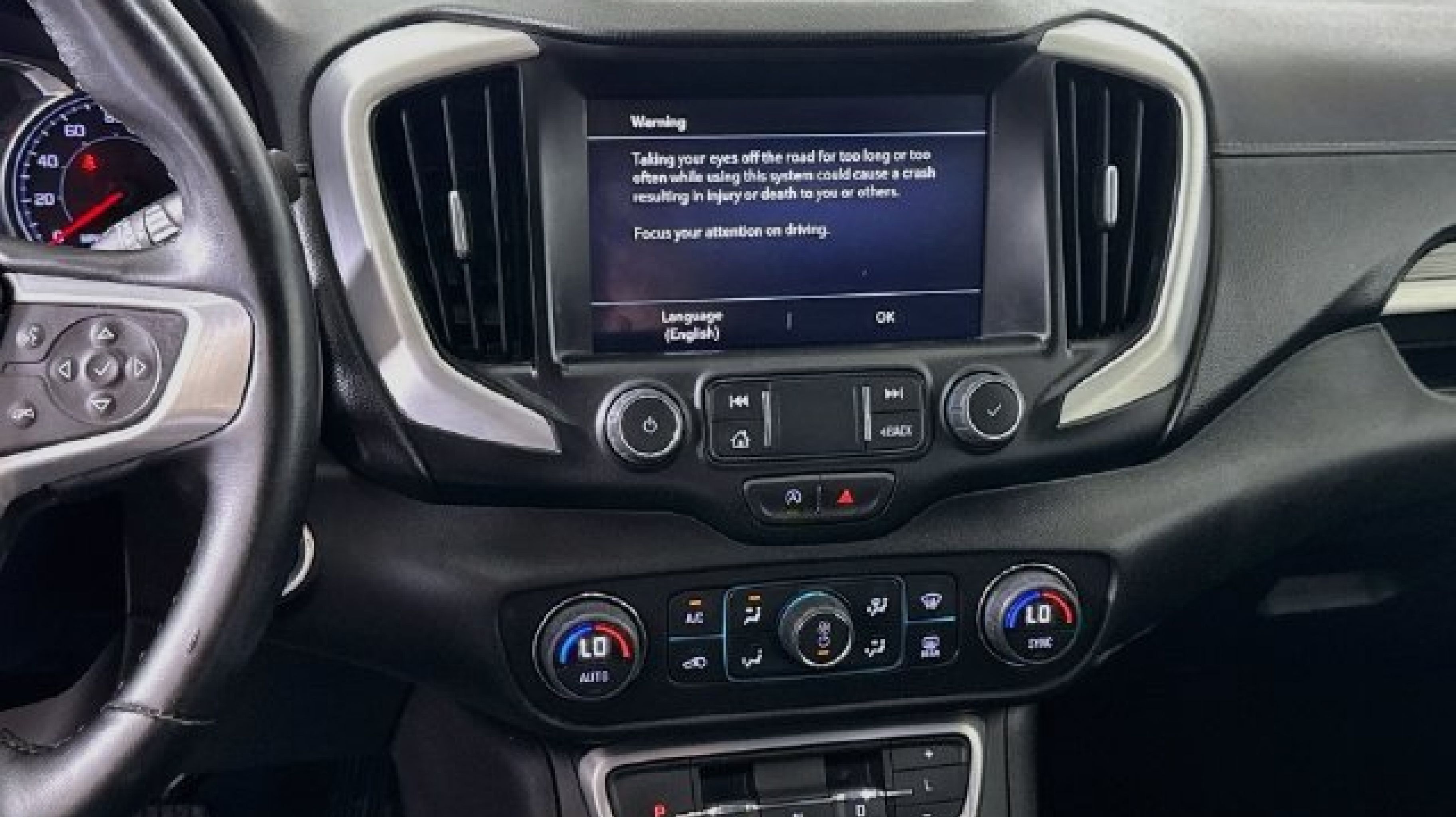 2024 GMC Terrain SLT - Photo 14