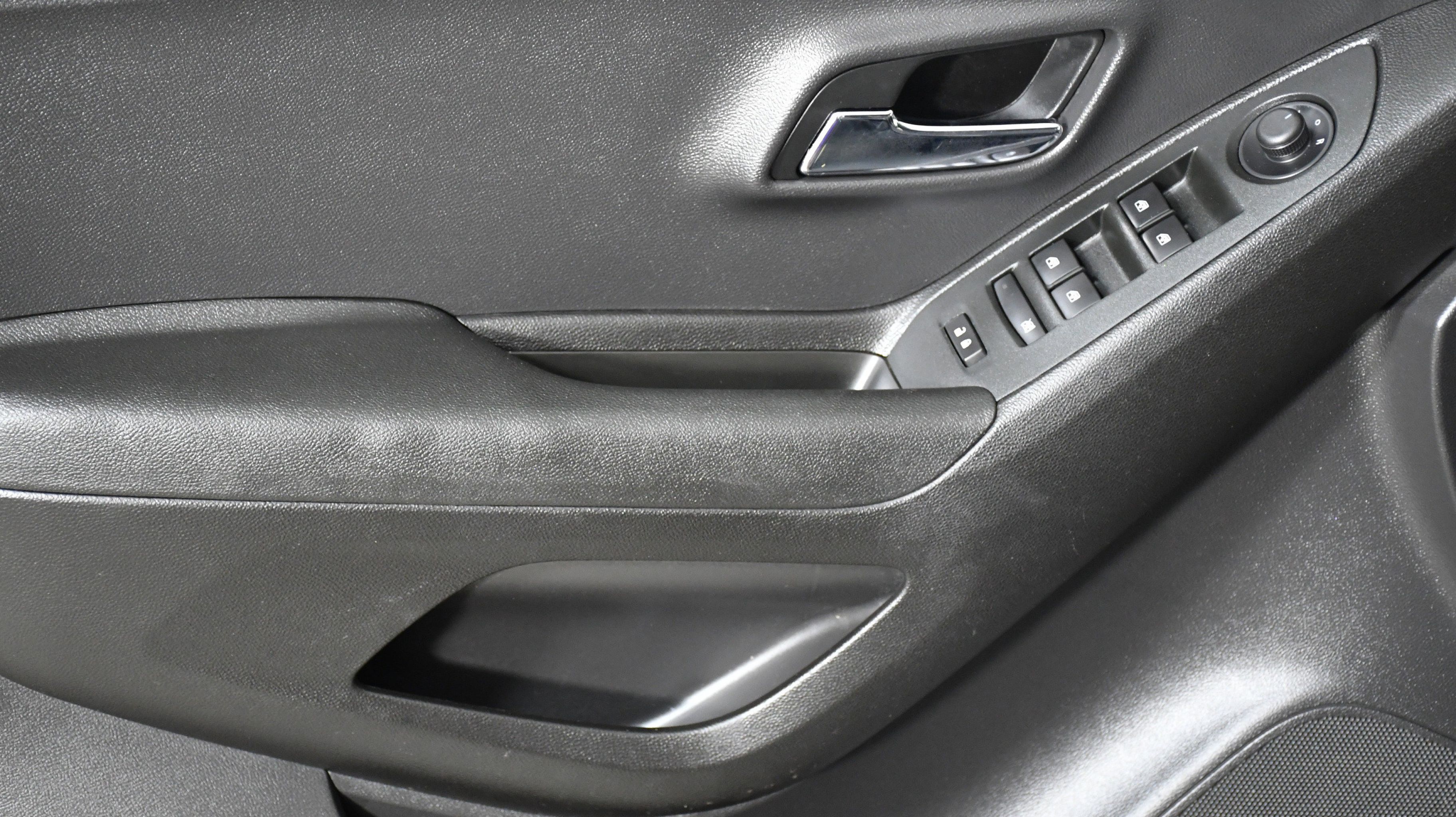 2019 Chevrolet Trax LT photo 15