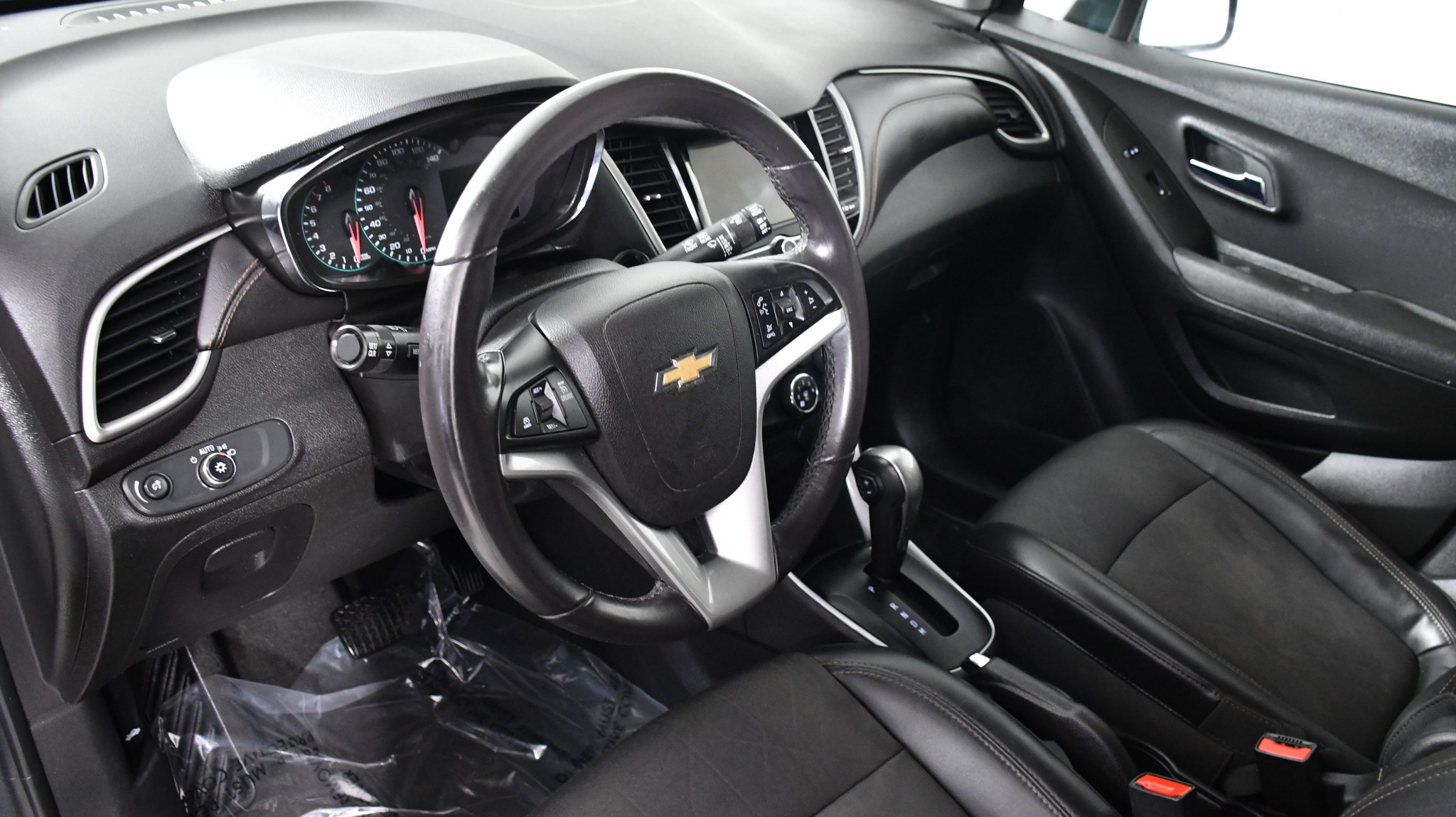 2019 Chevrolet Trax LT photo 14