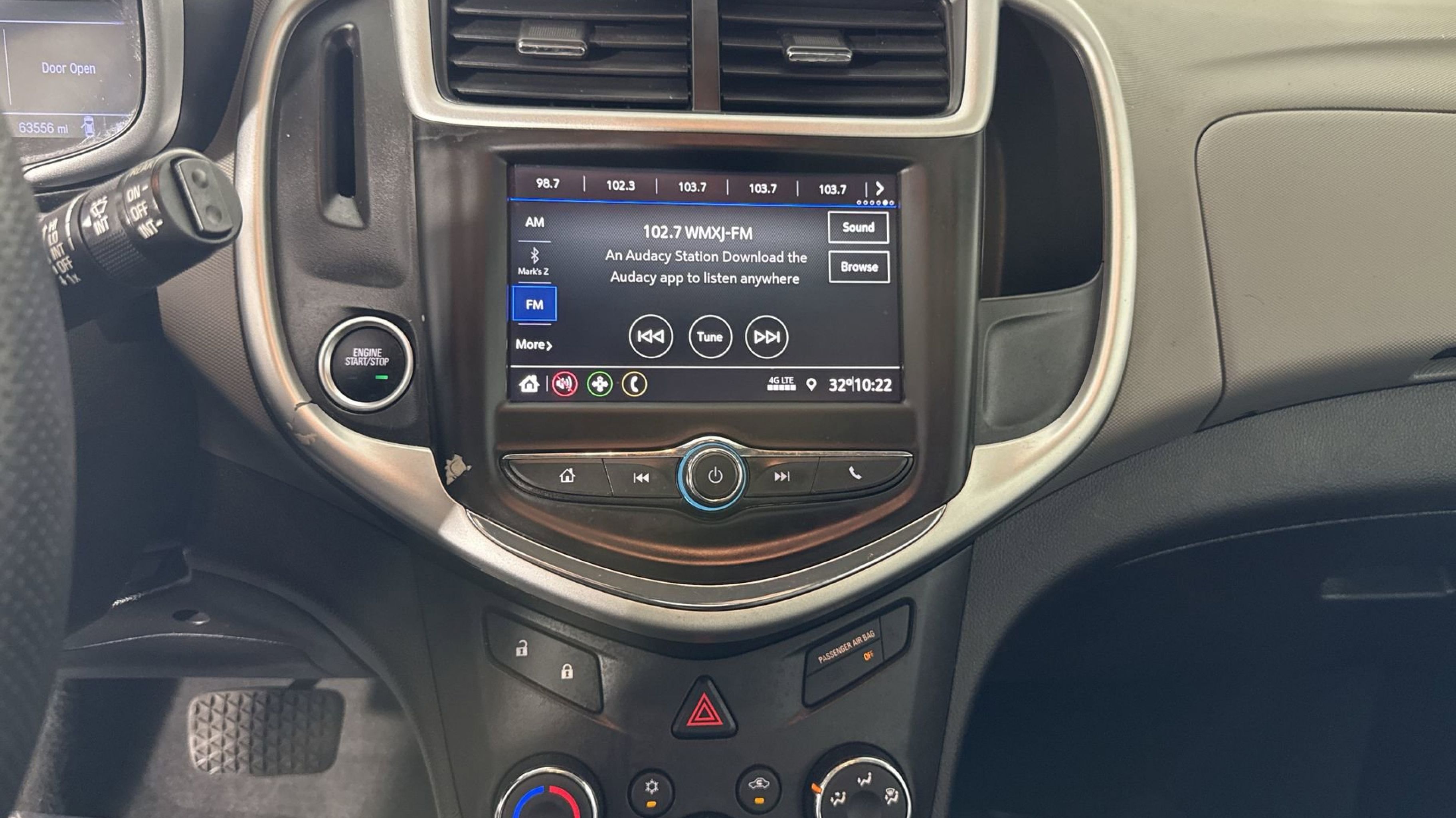 2020 Chevrolet Sonic LT photo 19