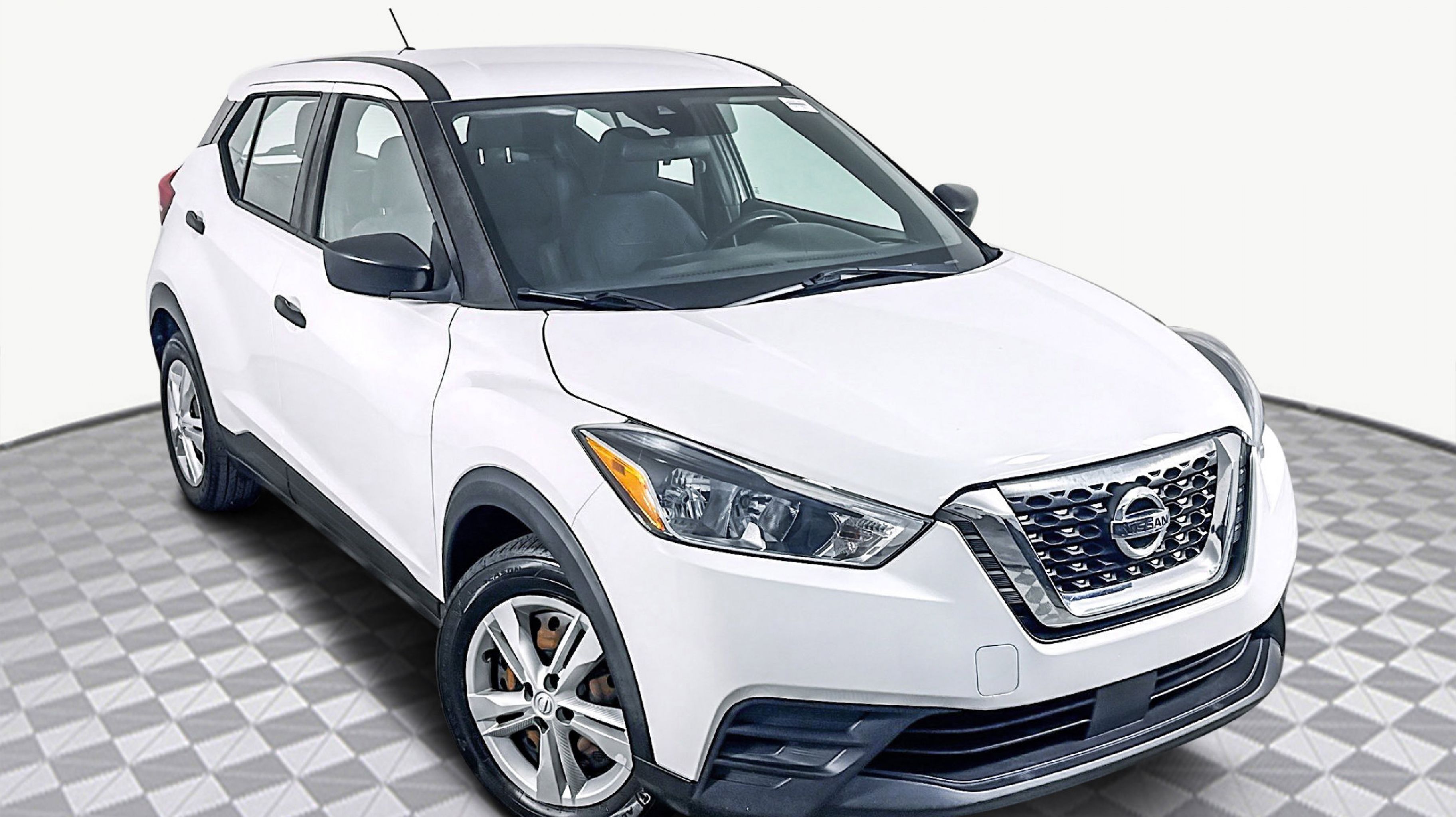 2020 Nissan Kicks S