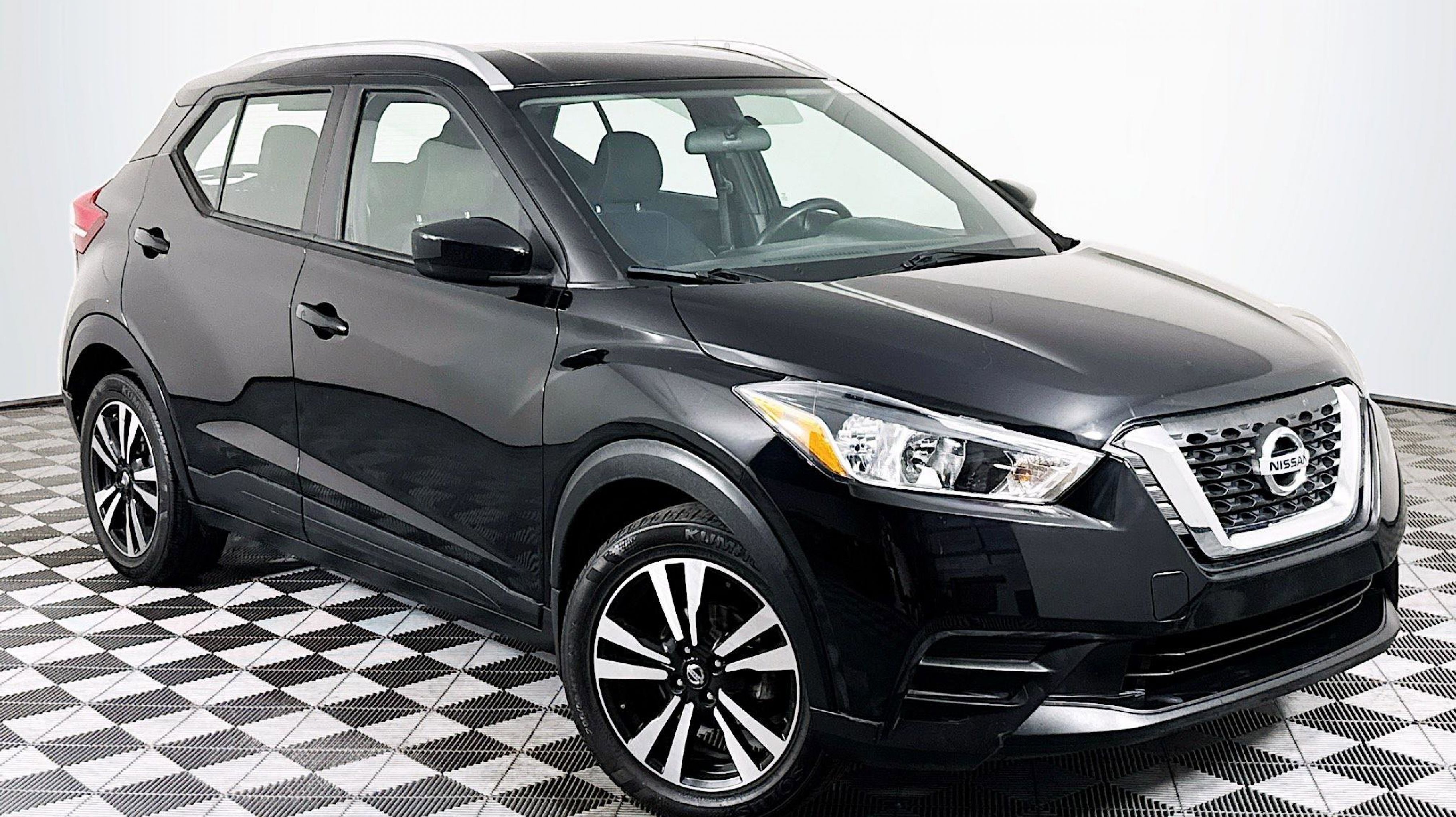 2018 Nissan Kicks SV