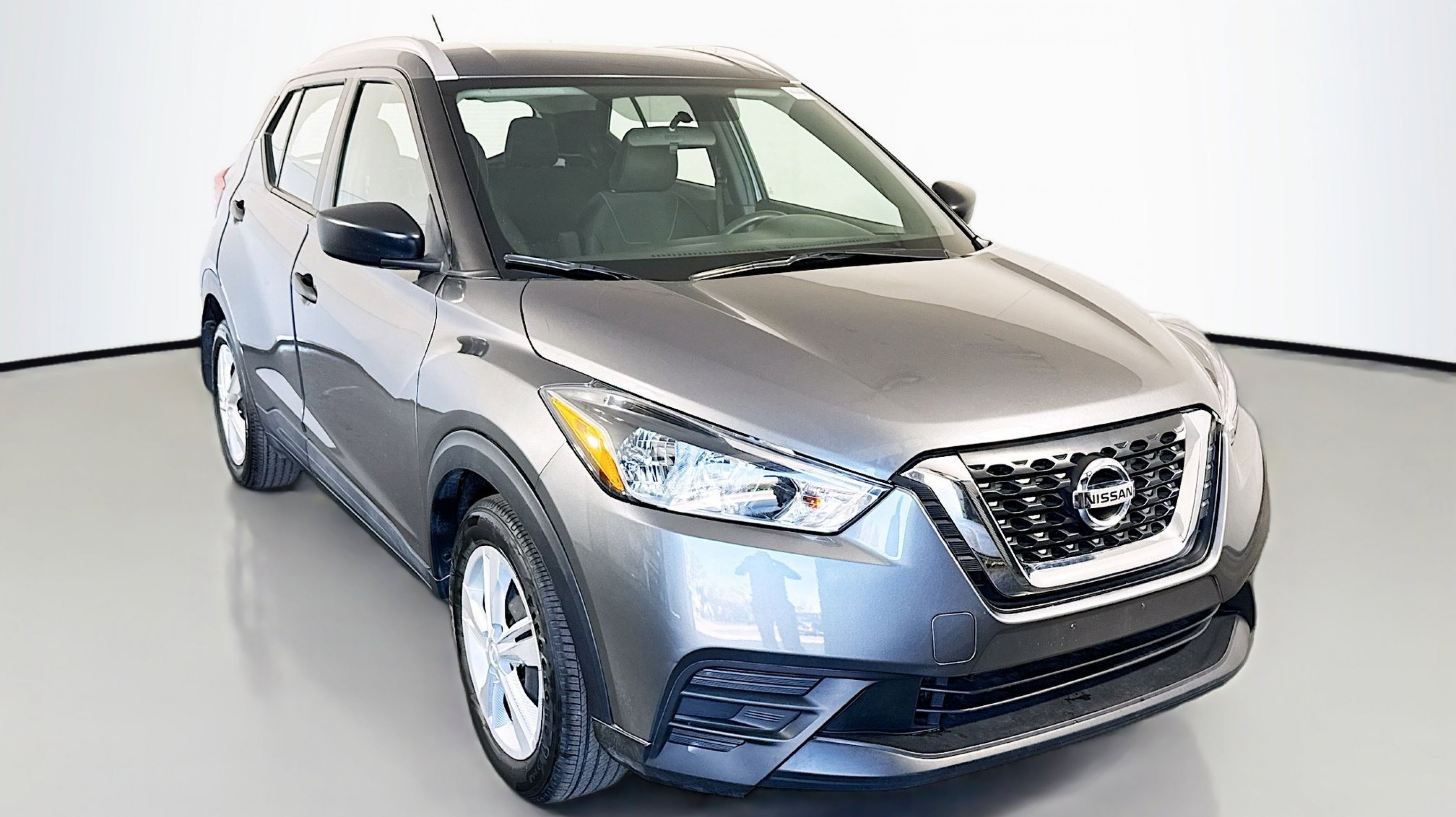 2019 Nissan Kicks S