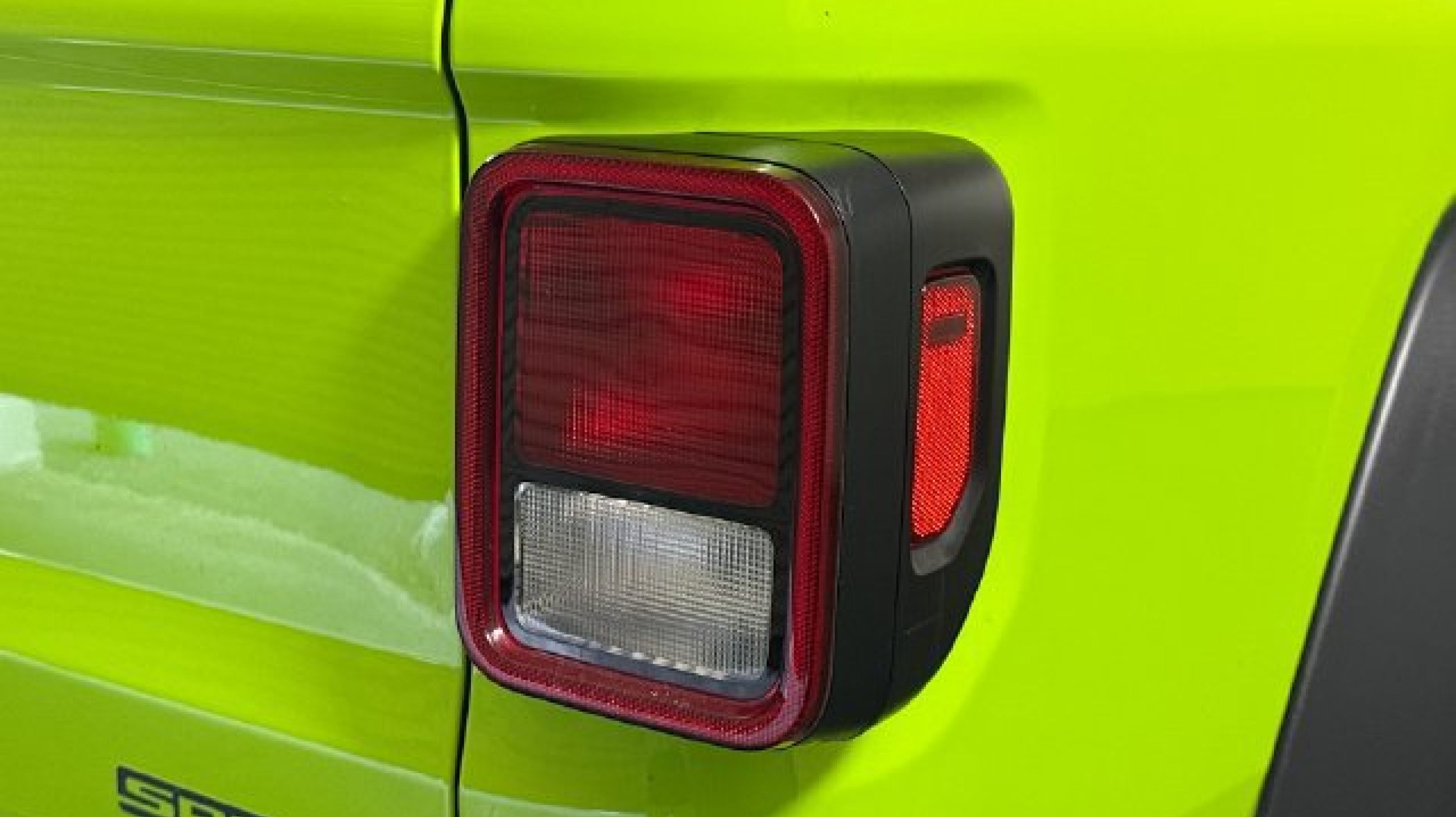 2021 Jeep Gladiator Sport - Photo 30