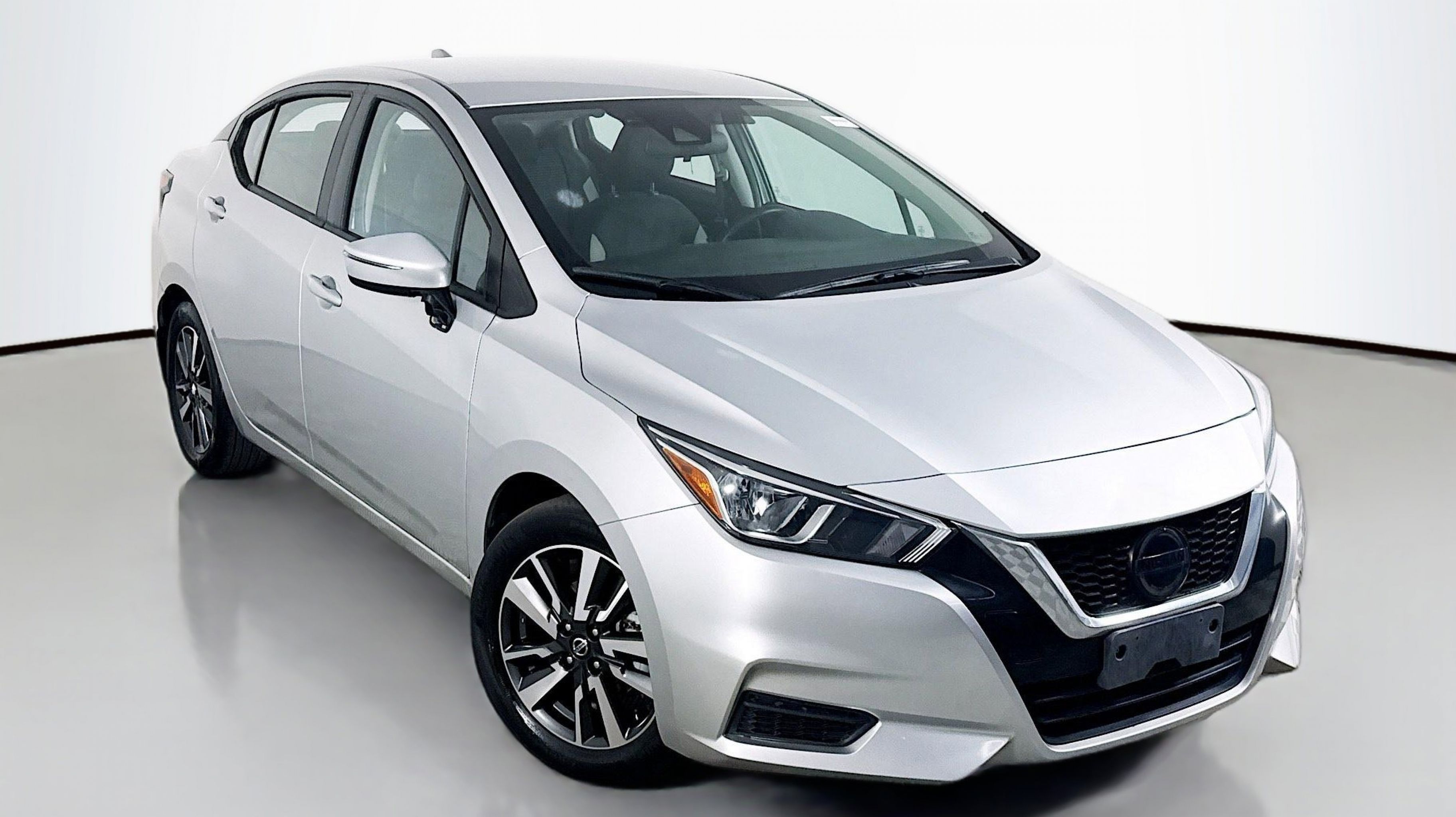 2021 Nissan Versa Sedan SV