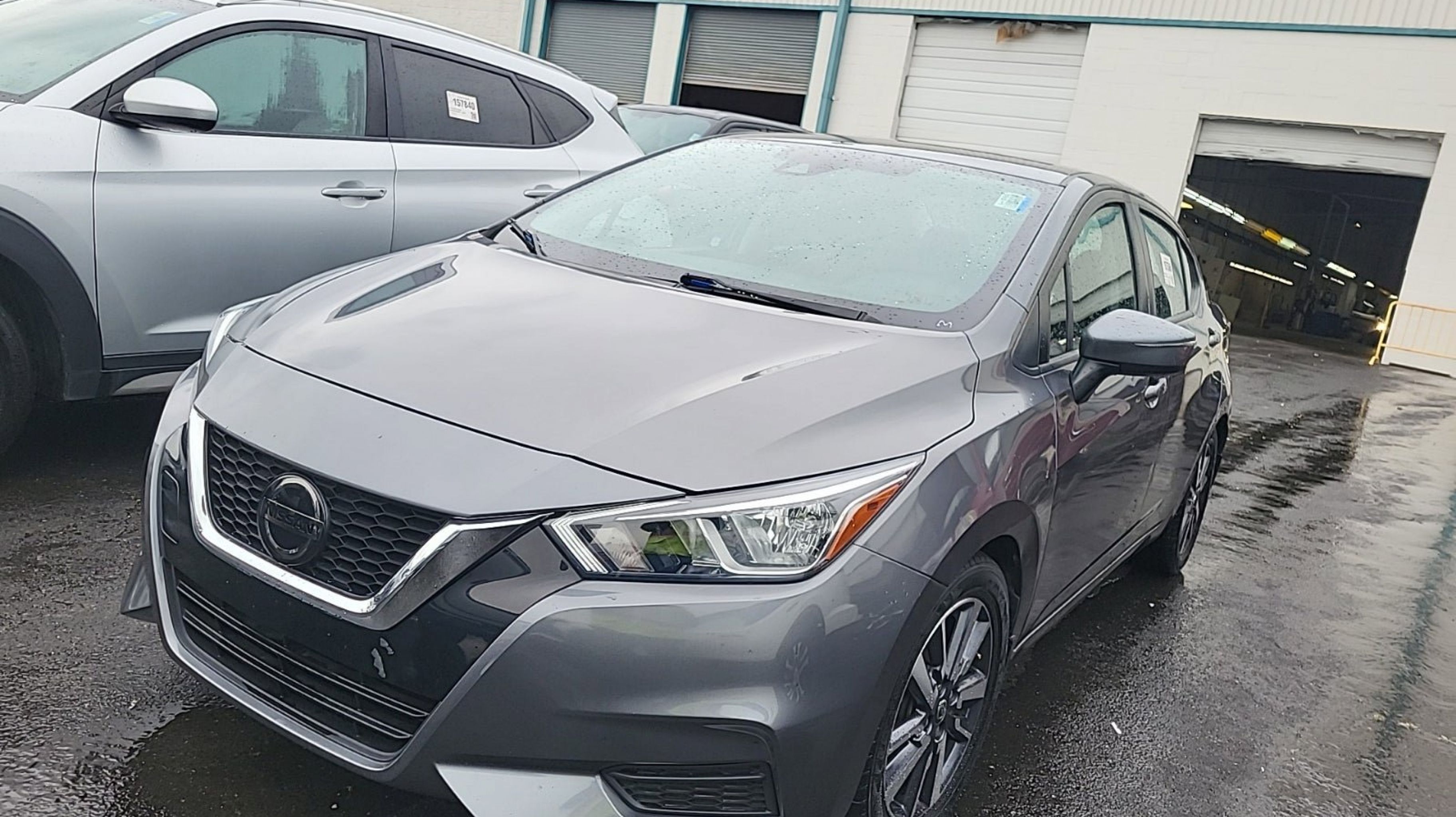 2020 Nissan Versa 1.6 SV CVT's photo