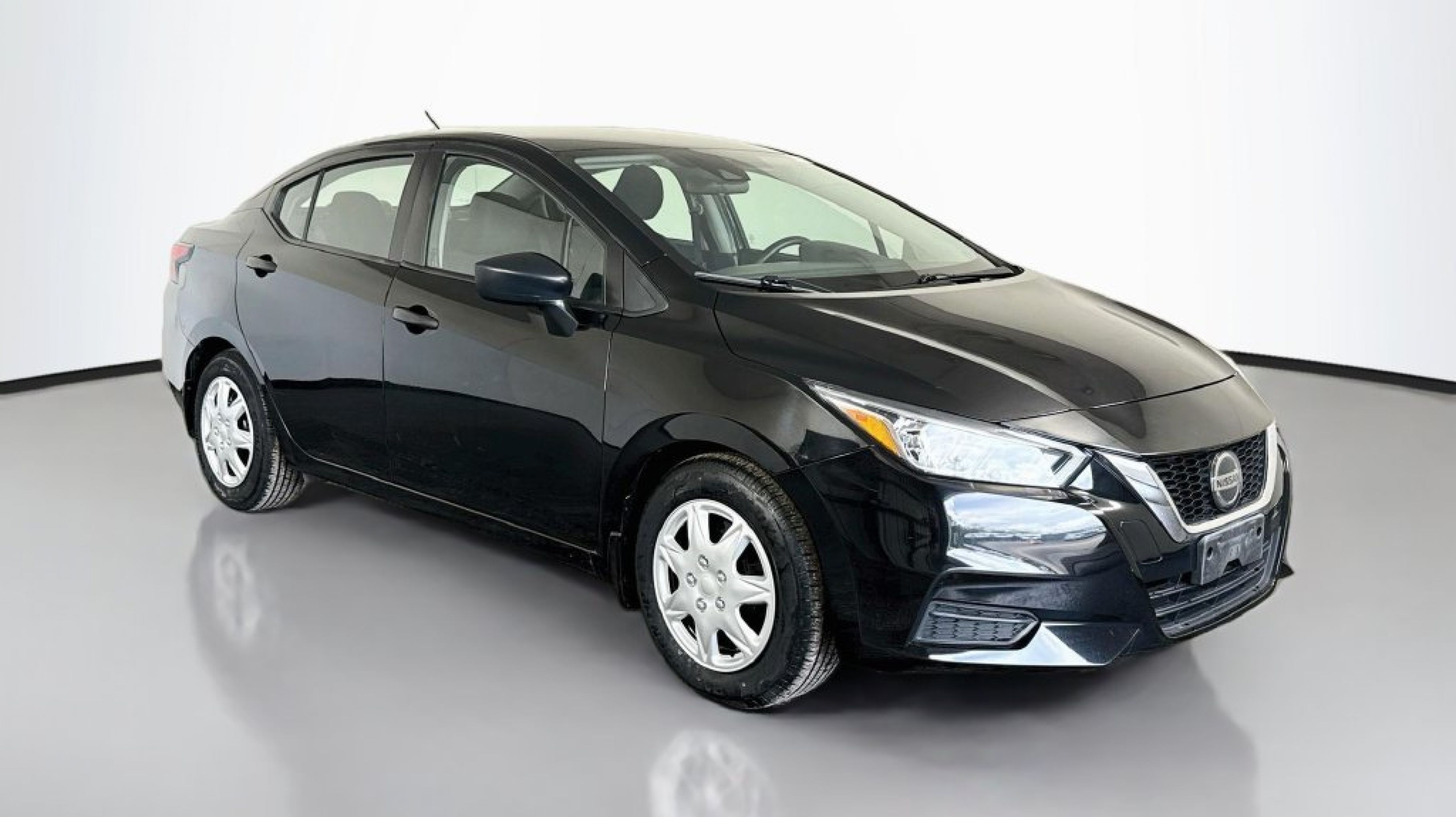 2022 Nissan Versa Sedan