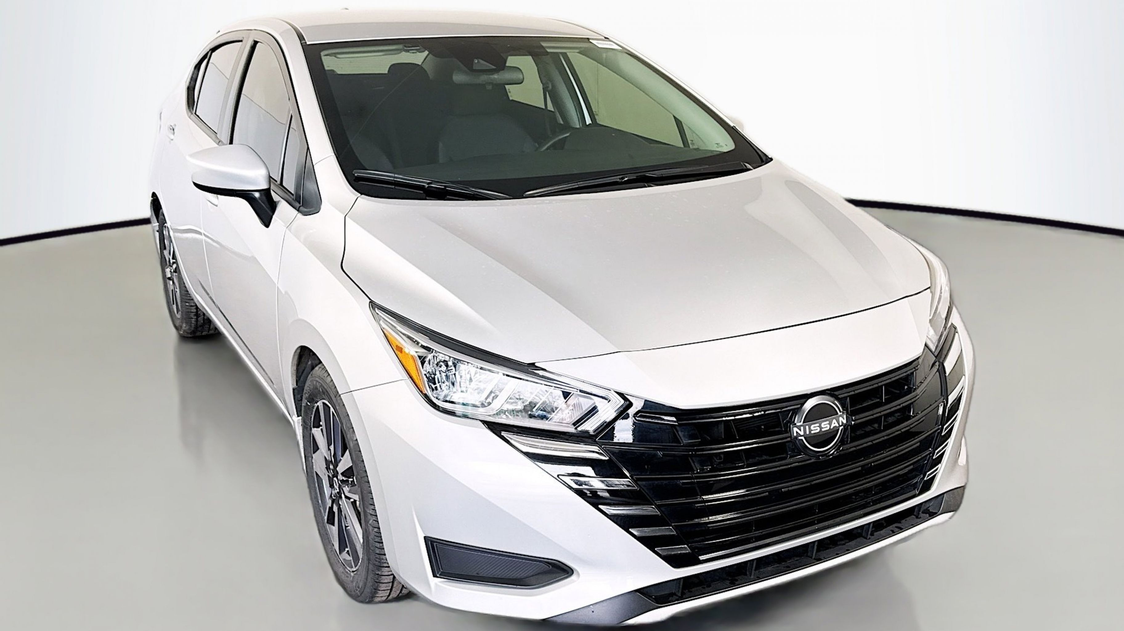 2024 Nissan Versa Sedan SV