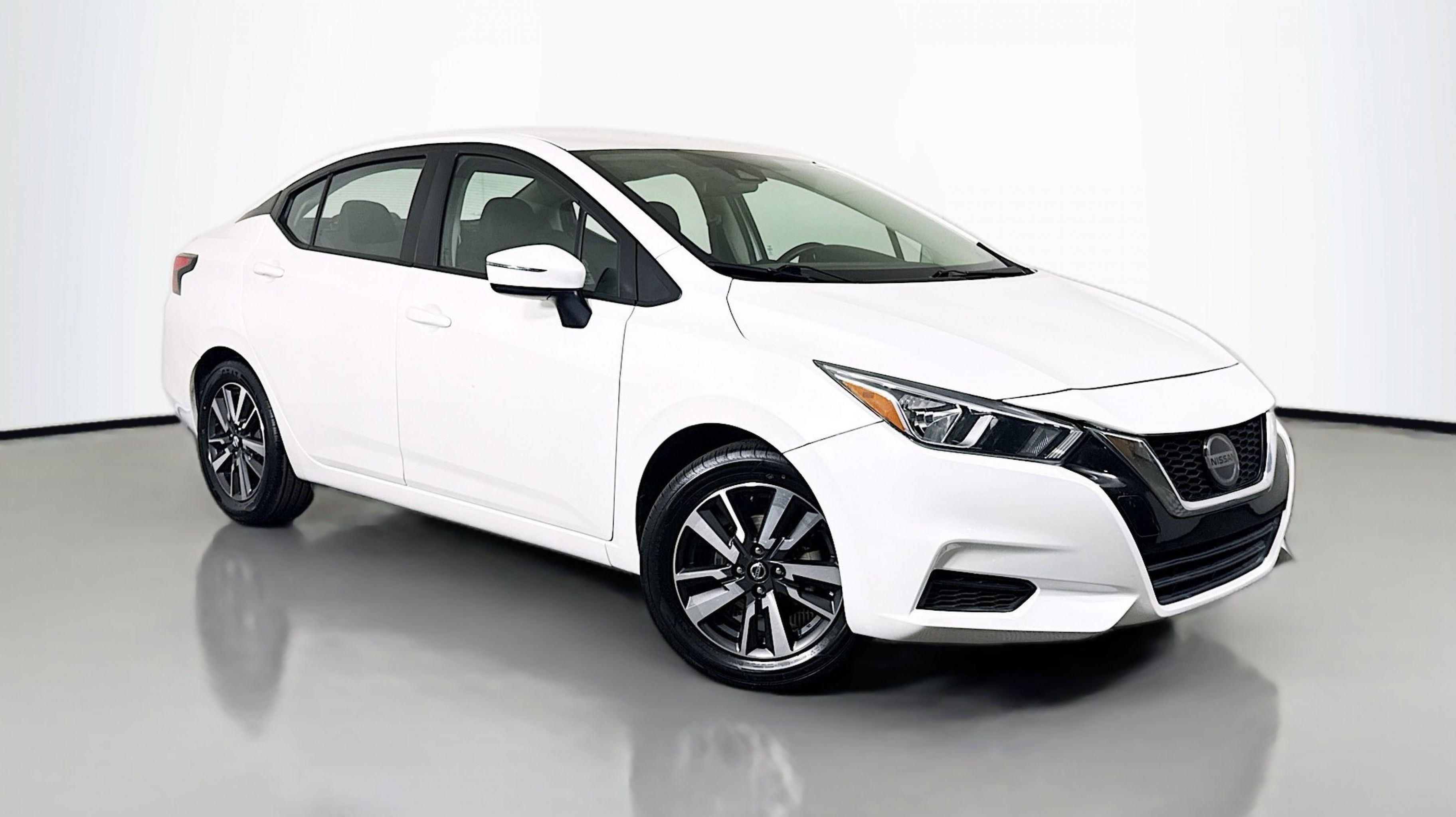 2021 Nissan Versa Sedan SV