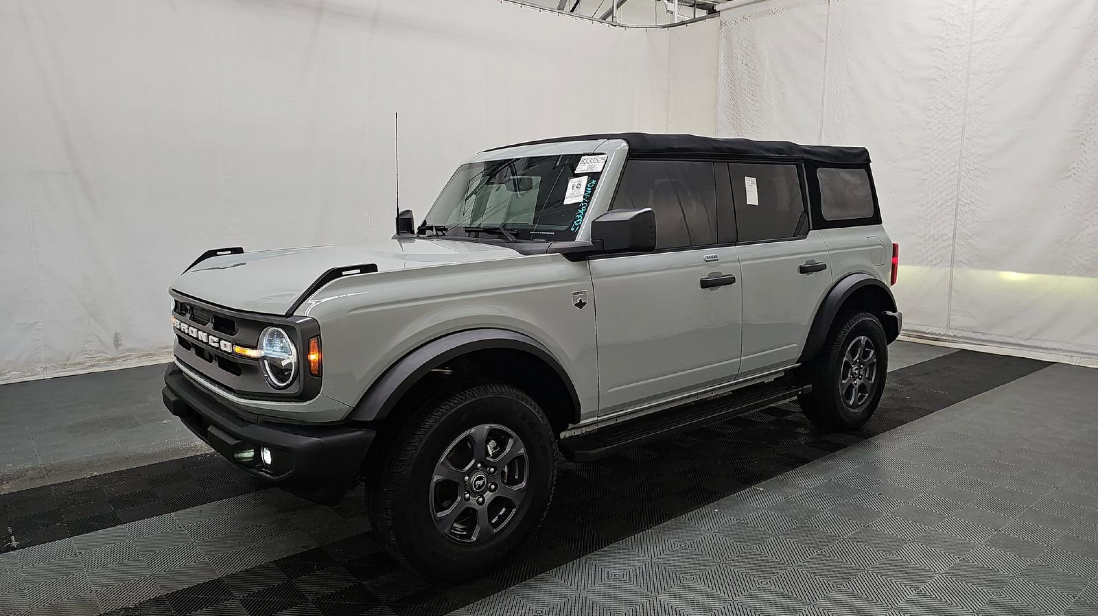 2022 Ford Bronco Big Bend Mid (222A) 4x4's photo