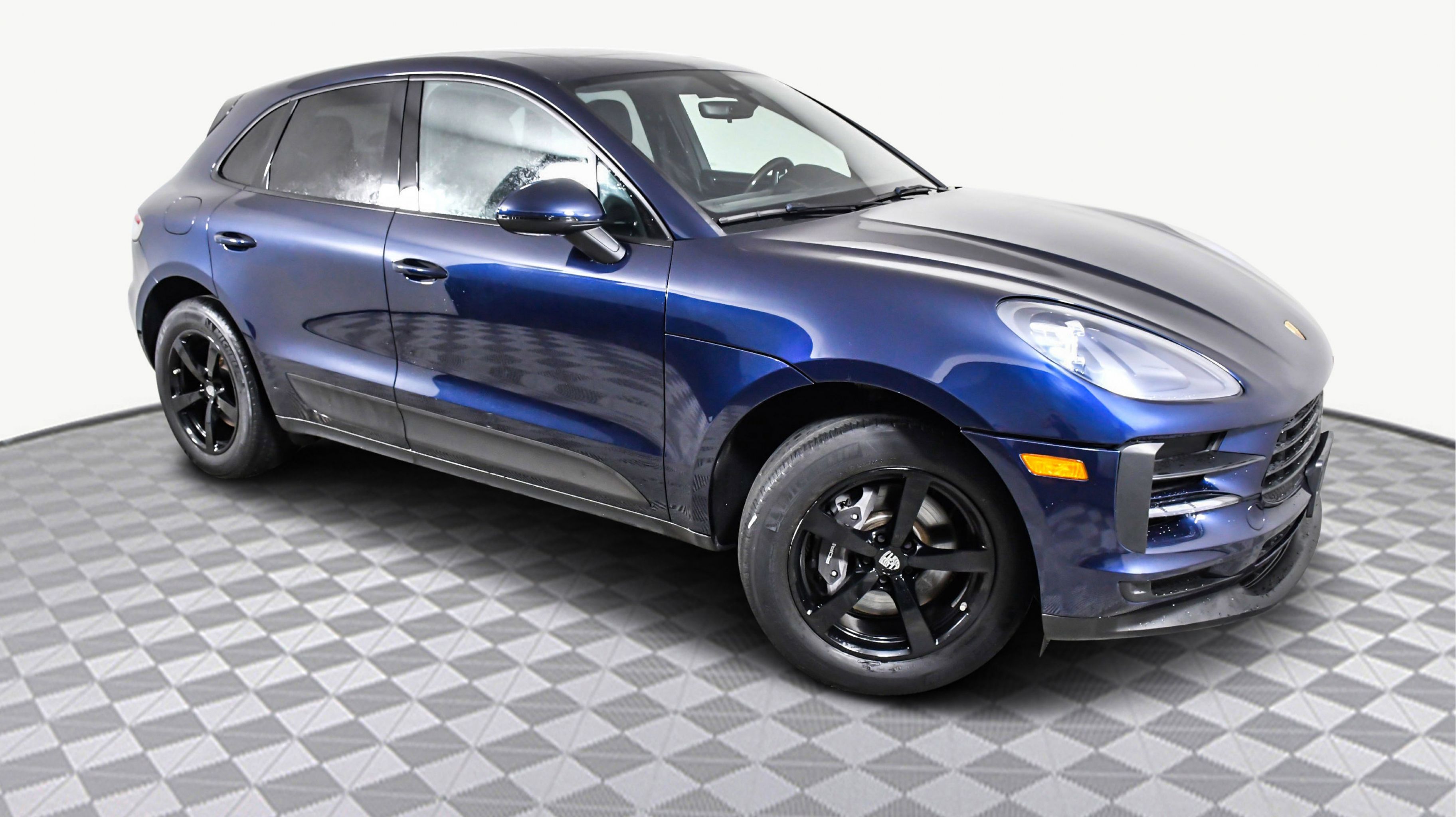 2021 Porsche Macan Base