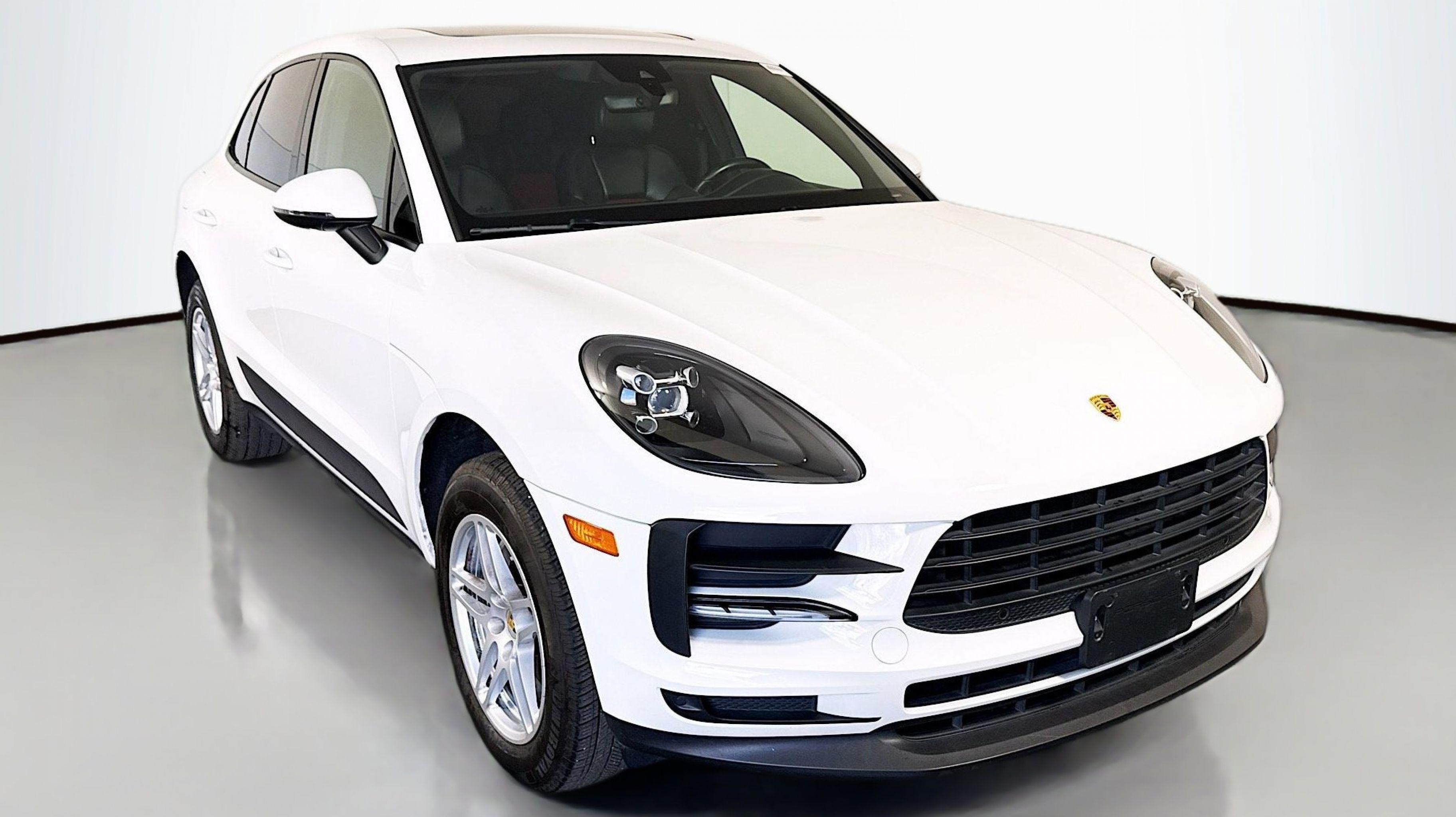 2021 Porsche Macan Base