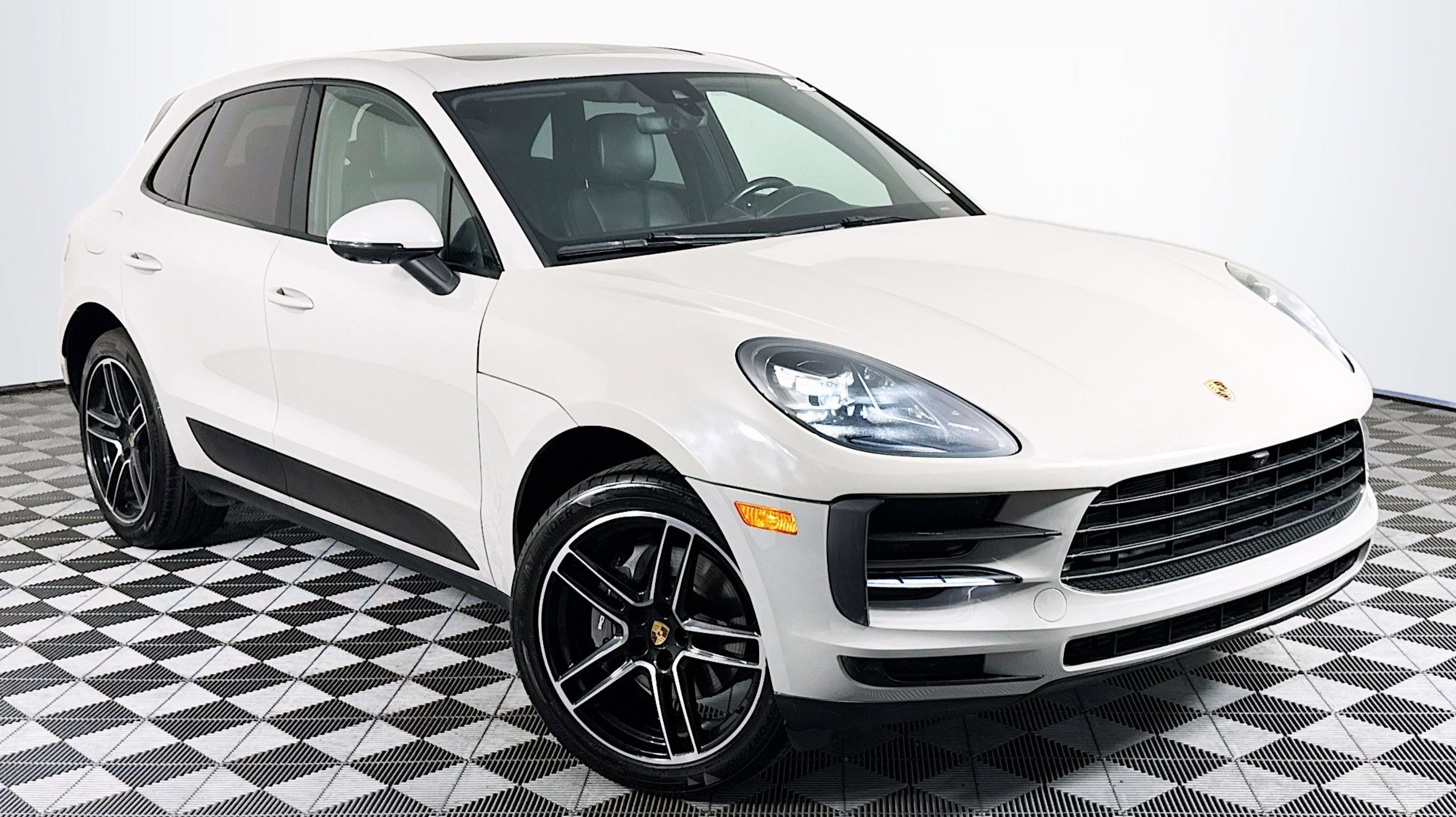 2021 Porsche Macan