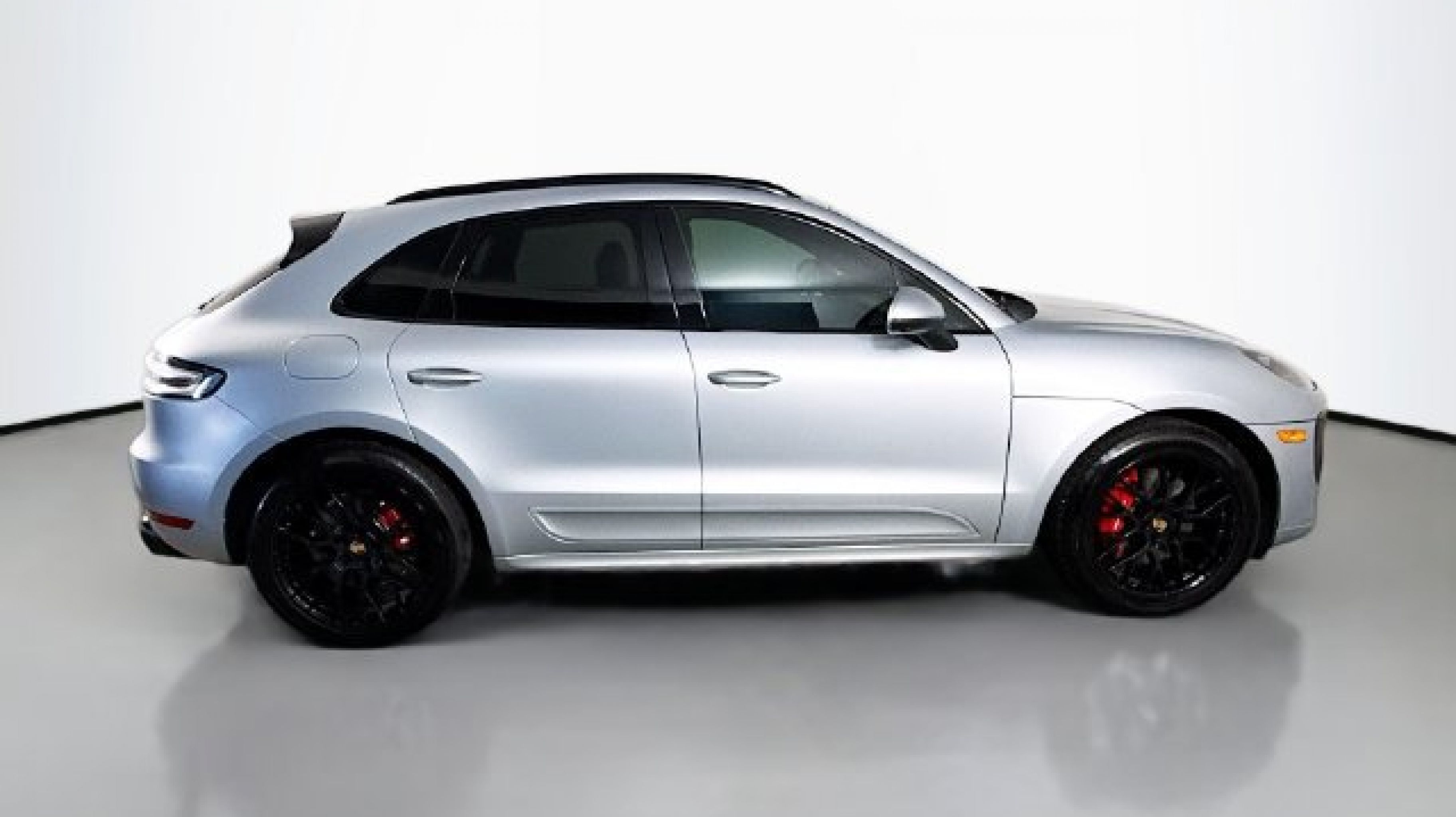 2021 Porsche Macan GTS - Photo 8