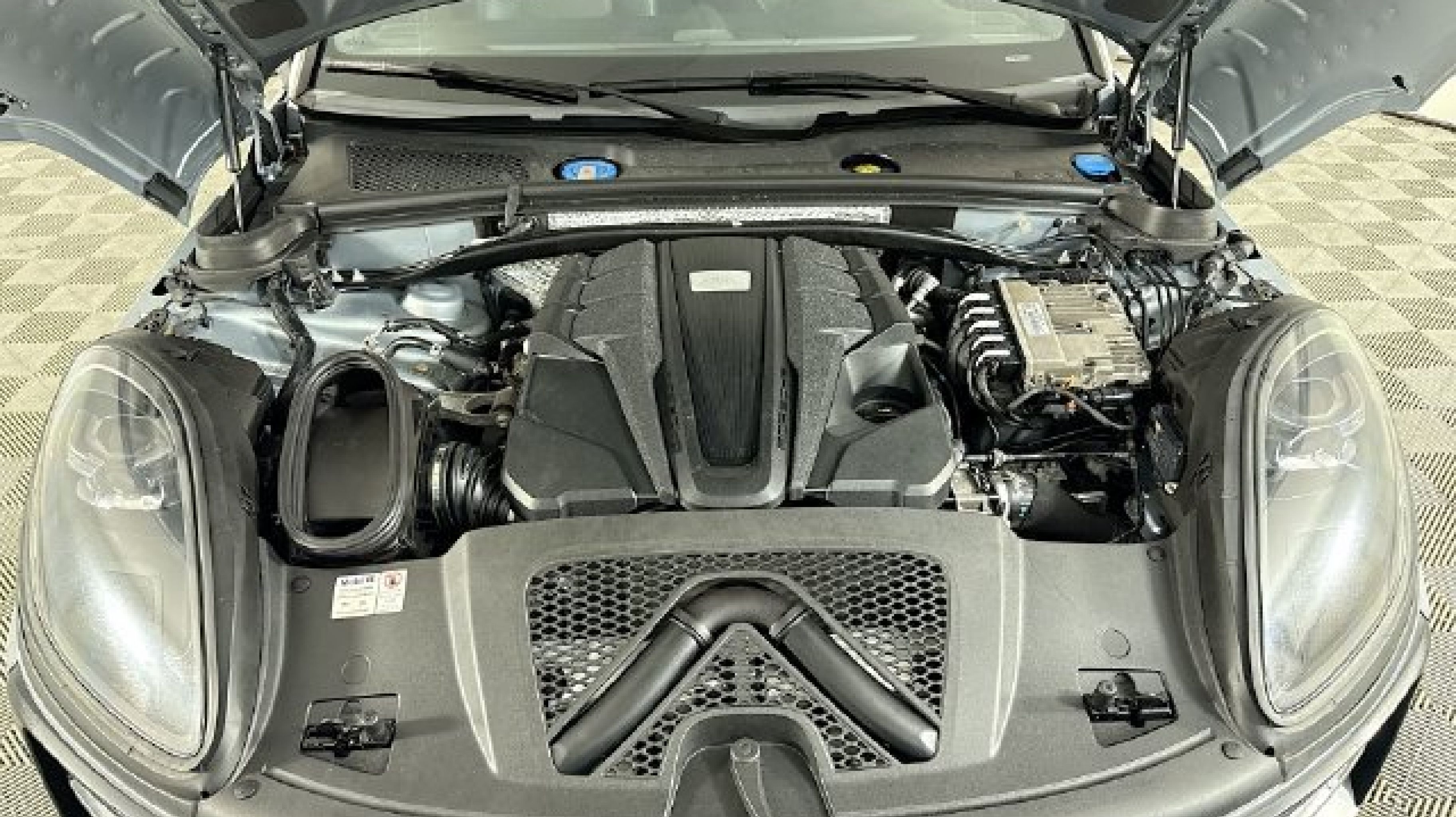 2021 Porsche Macan GTS - Photo 35