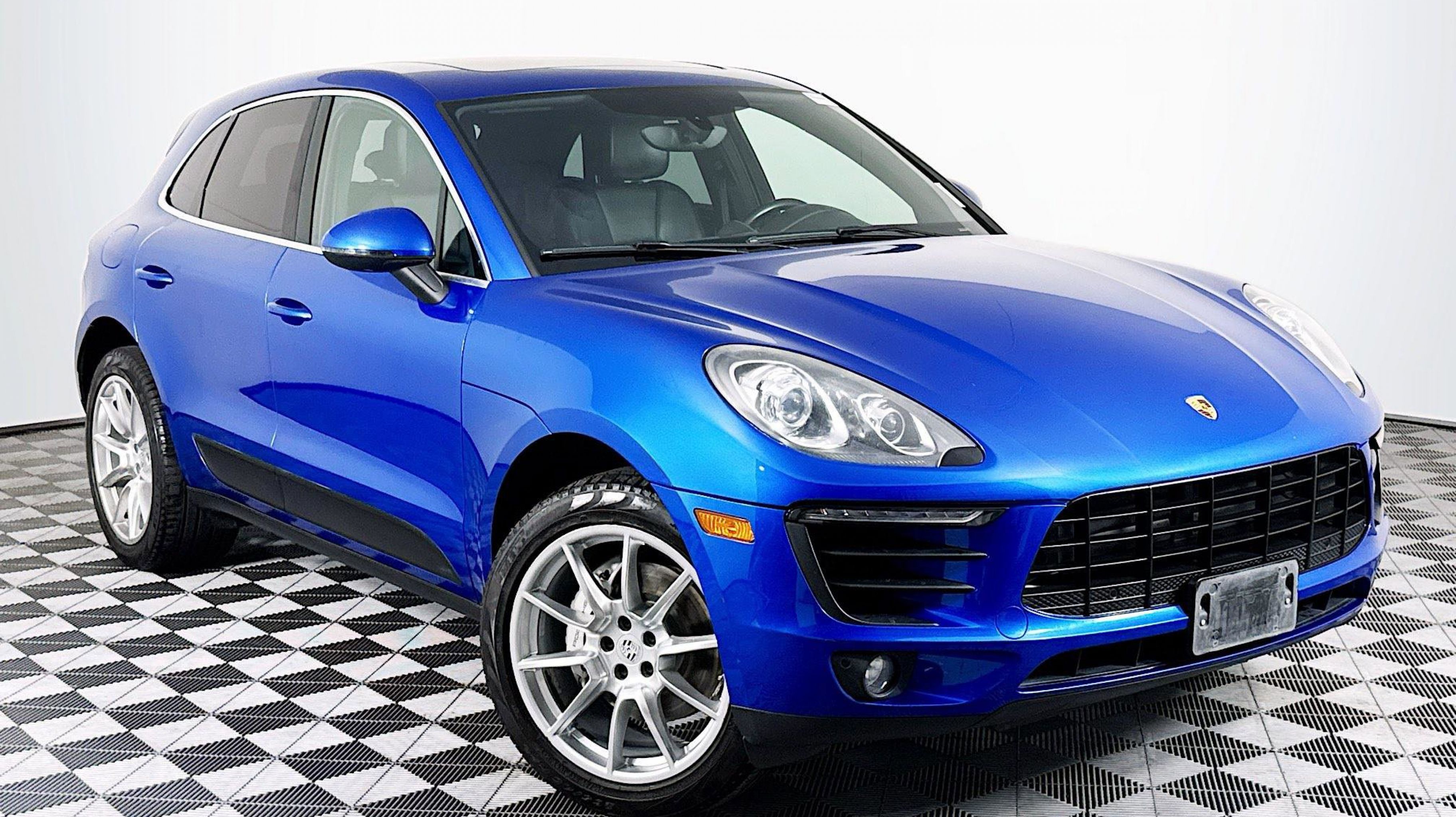 2016 Porsche Macan