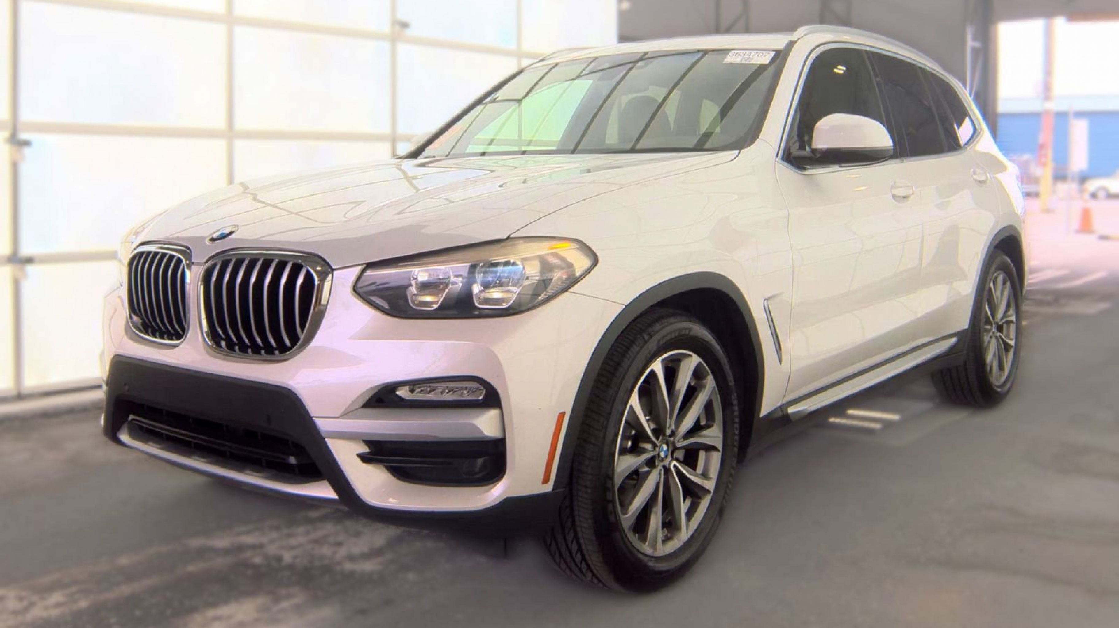2019 BMW X3 sDrive30i's photo
