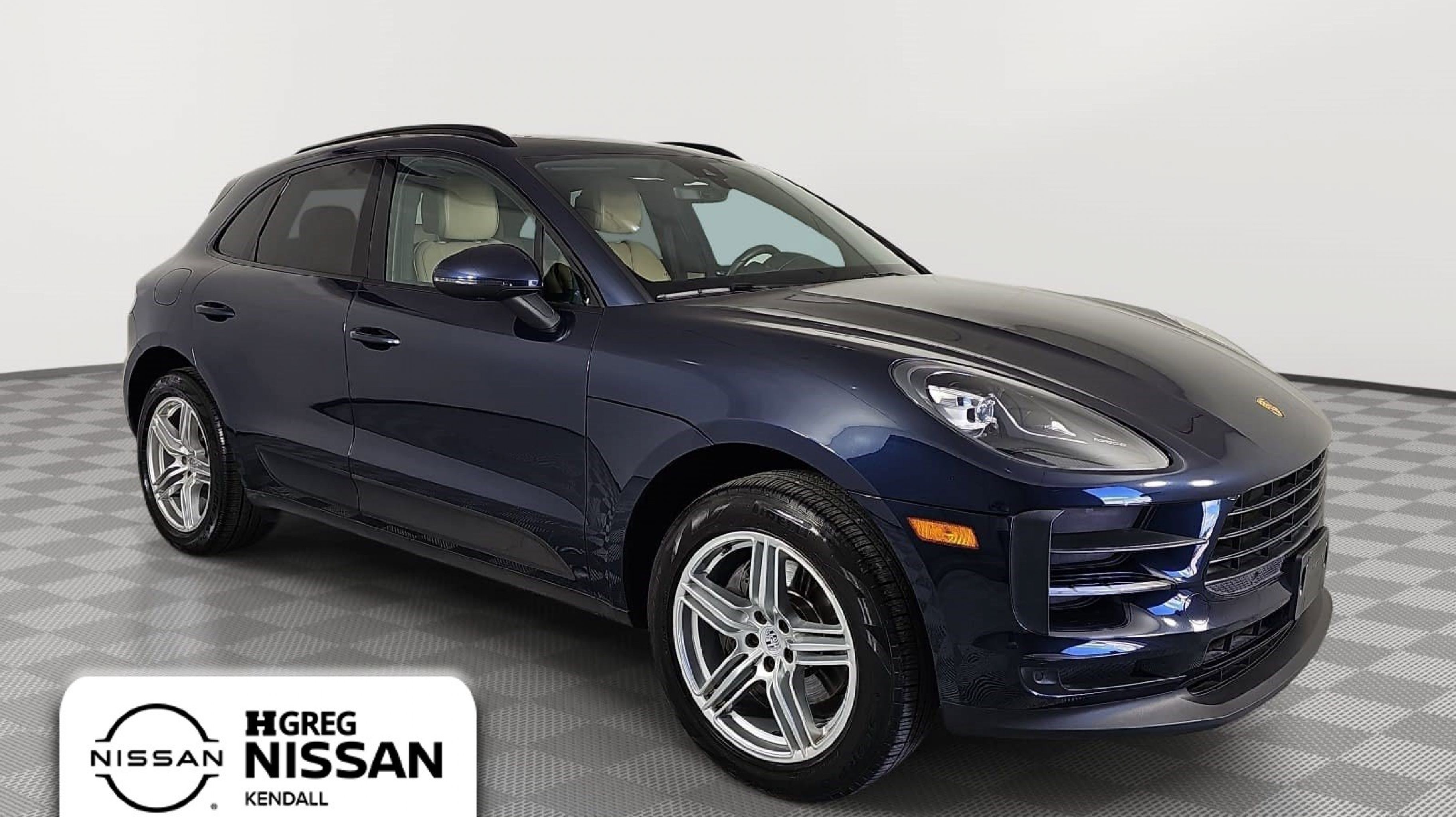 2020 Porsche Macan Base