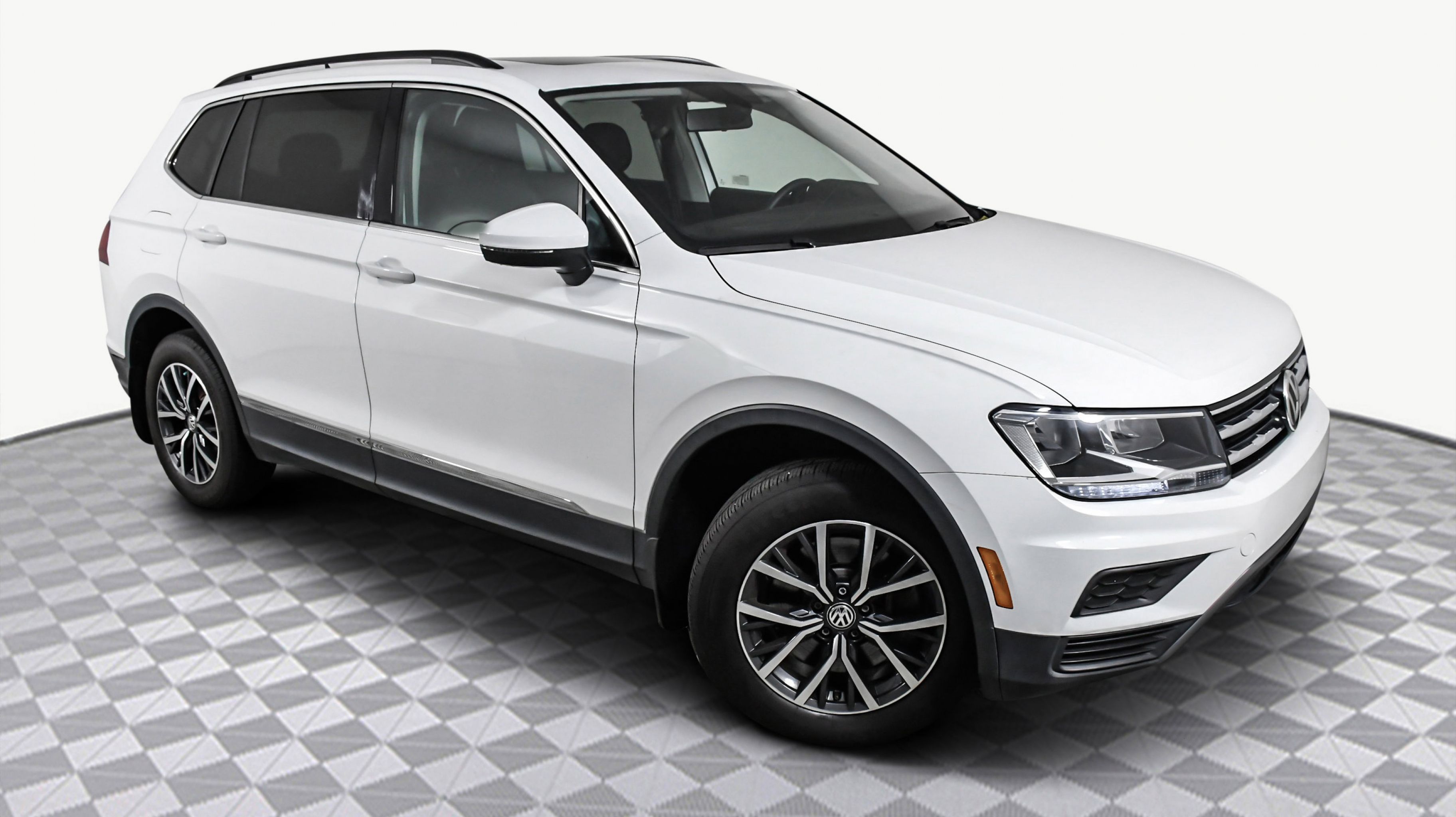 2020 Volkswagen Tiguan SE