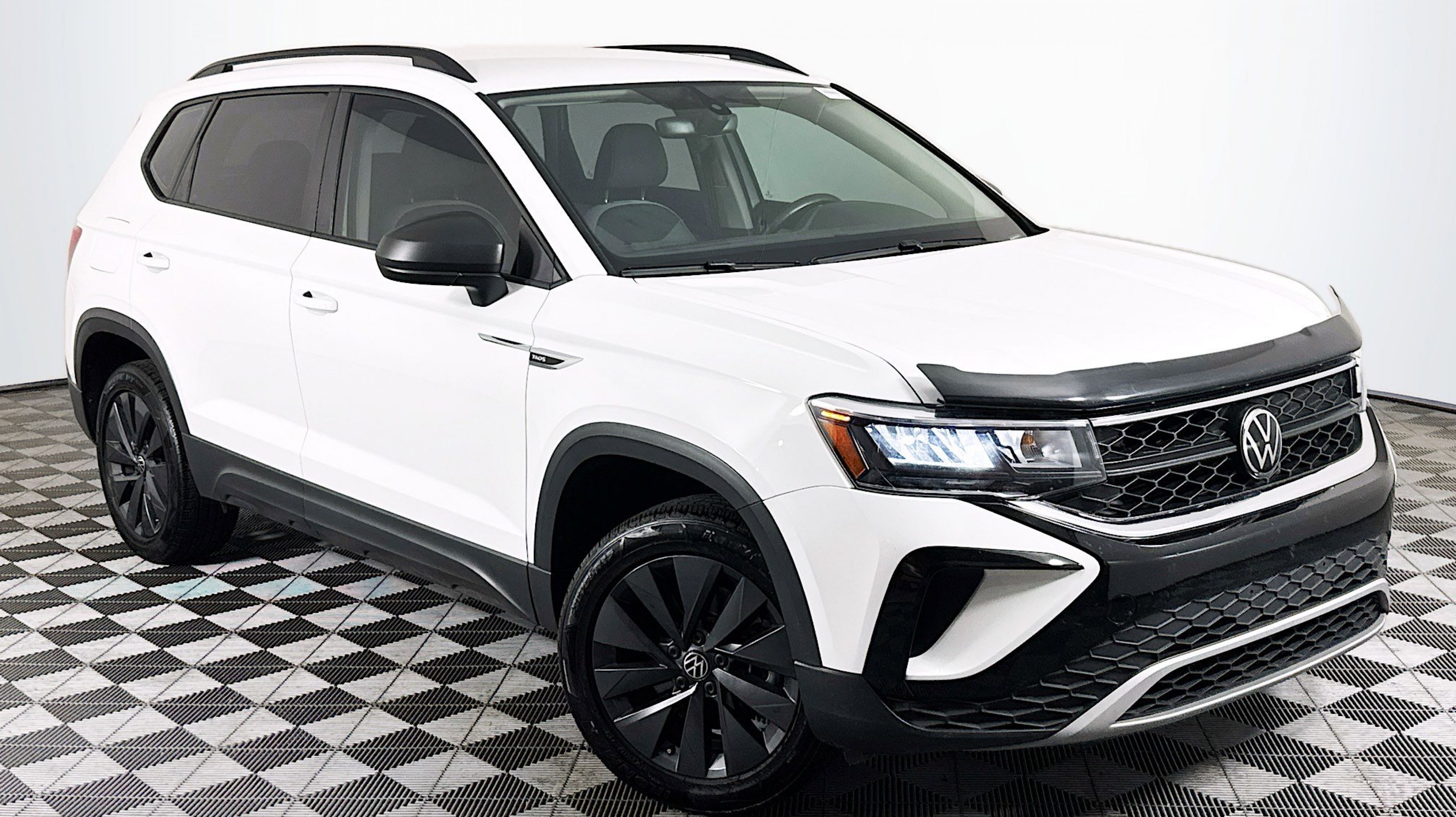 2023 Volkswagen Taos S