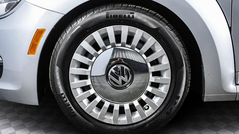 2016 Volkswagen Beetle Convertible 1.8T SE #22