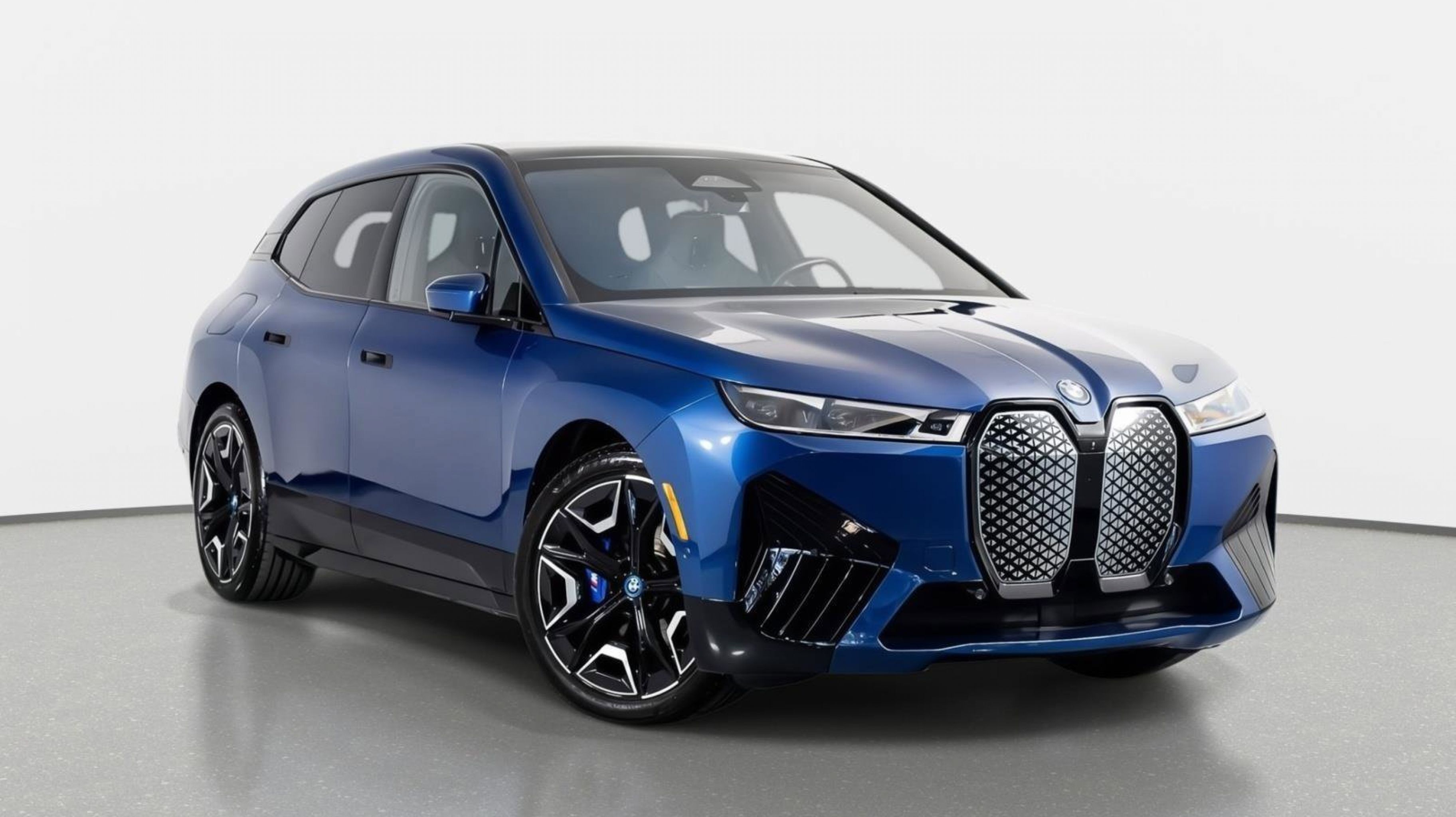 2024 BMW iX M60's photo