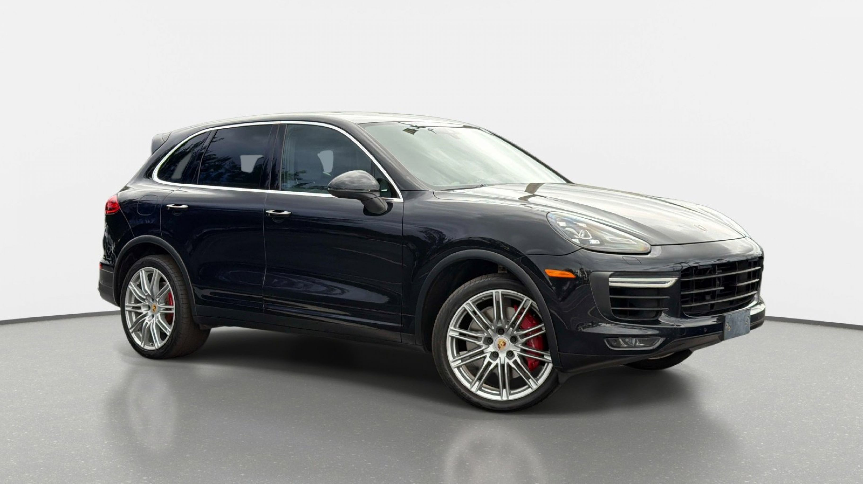 2015 Porsche Cayenne Turbo's photo