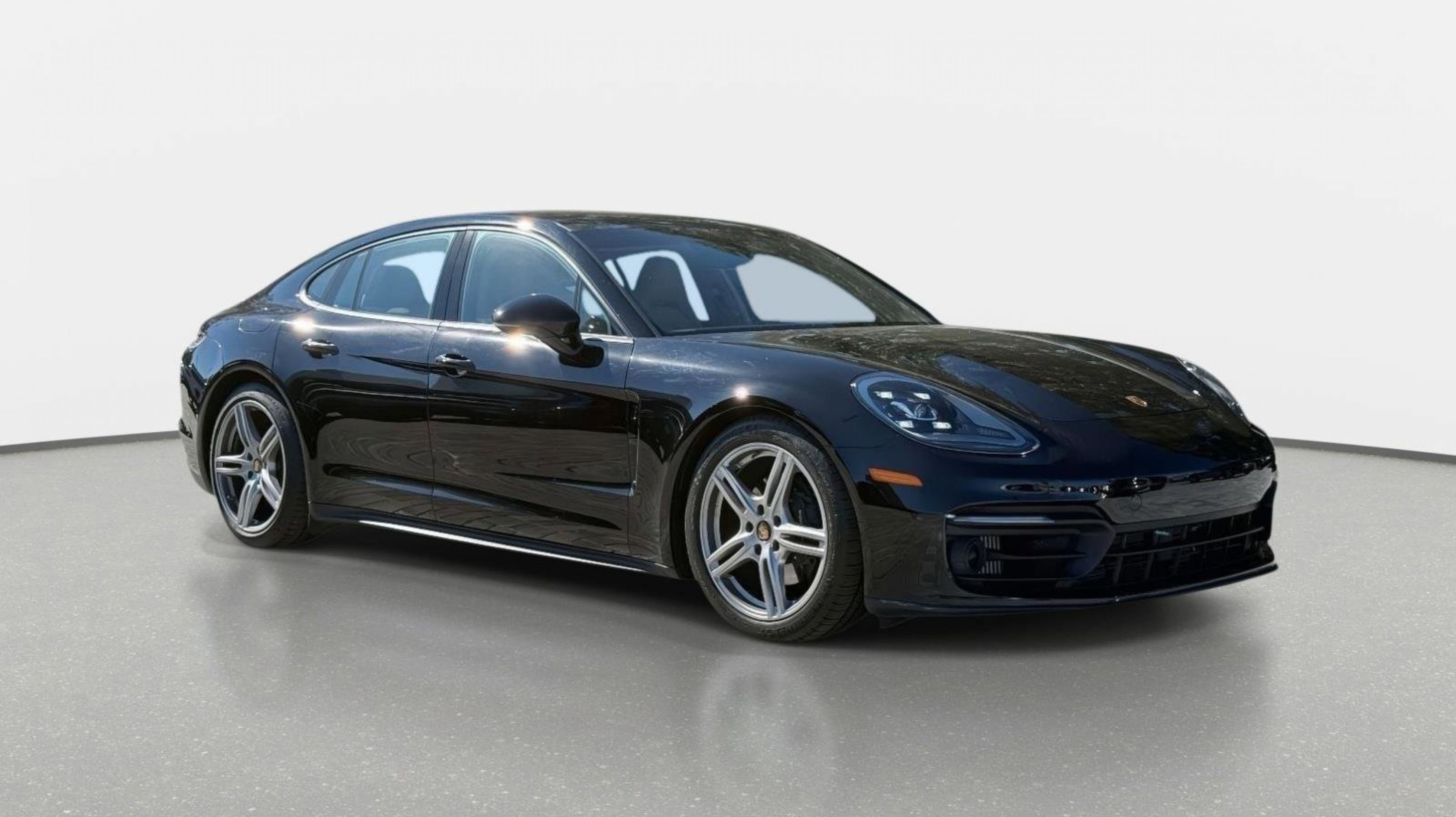 2022 Porsche Panamera