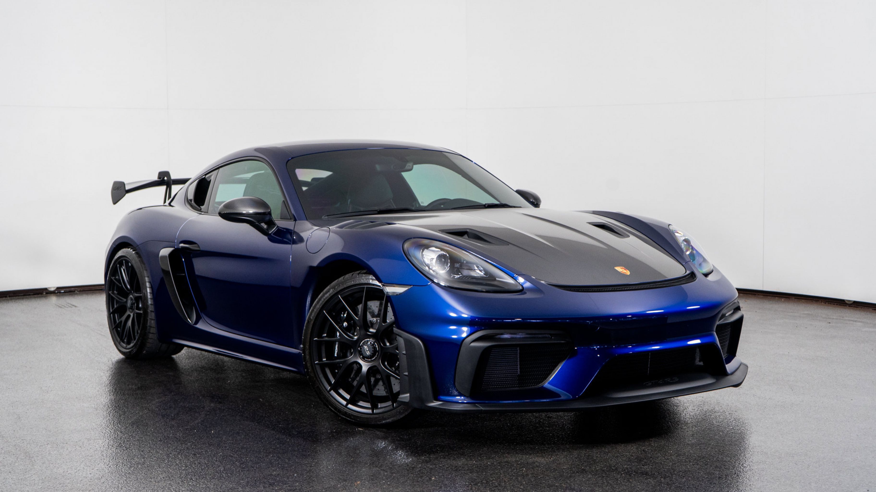 2023 Porsche 718 GT4 RS's photo