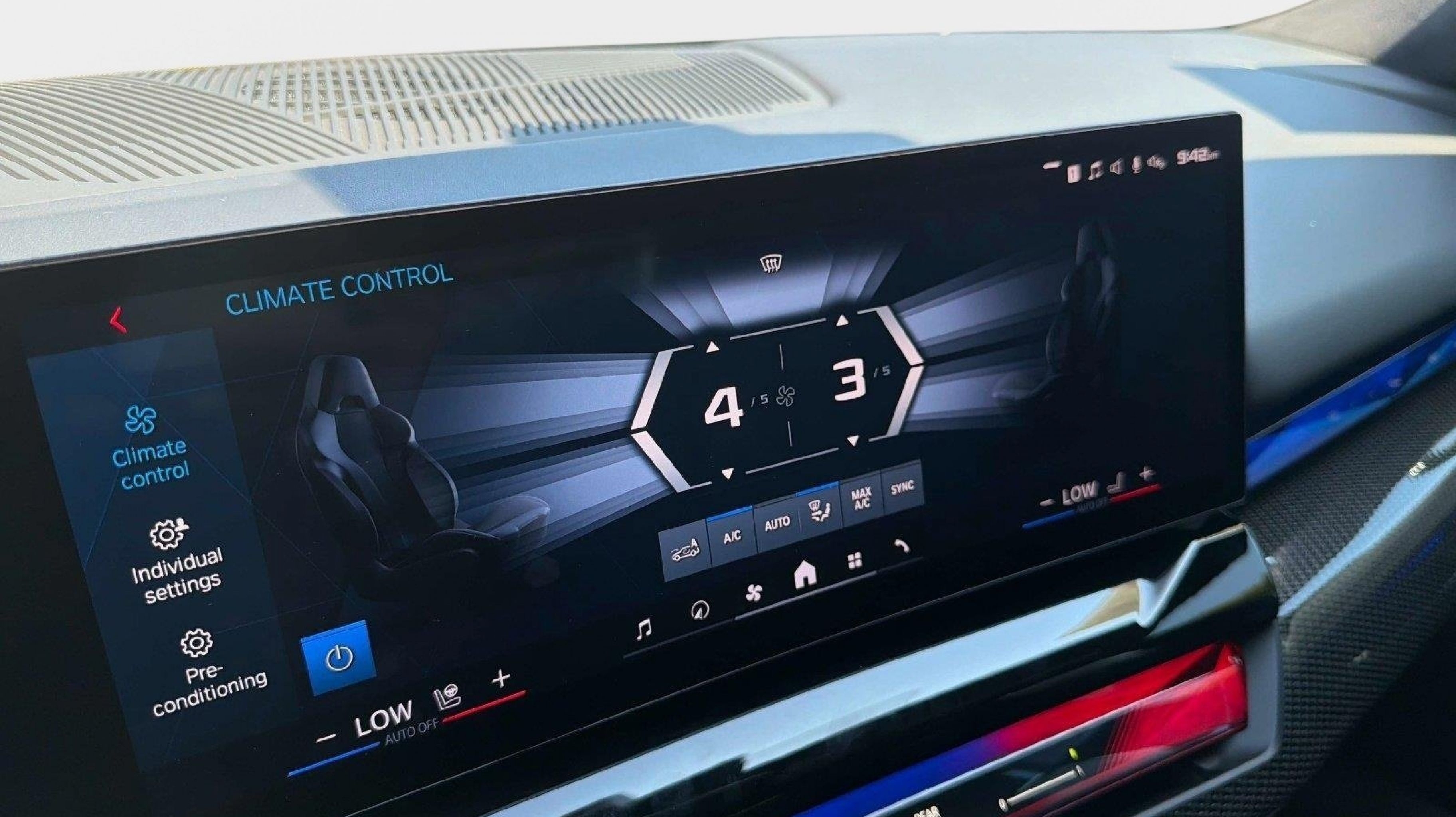 2025 BMW M5 M5 - Photo 46